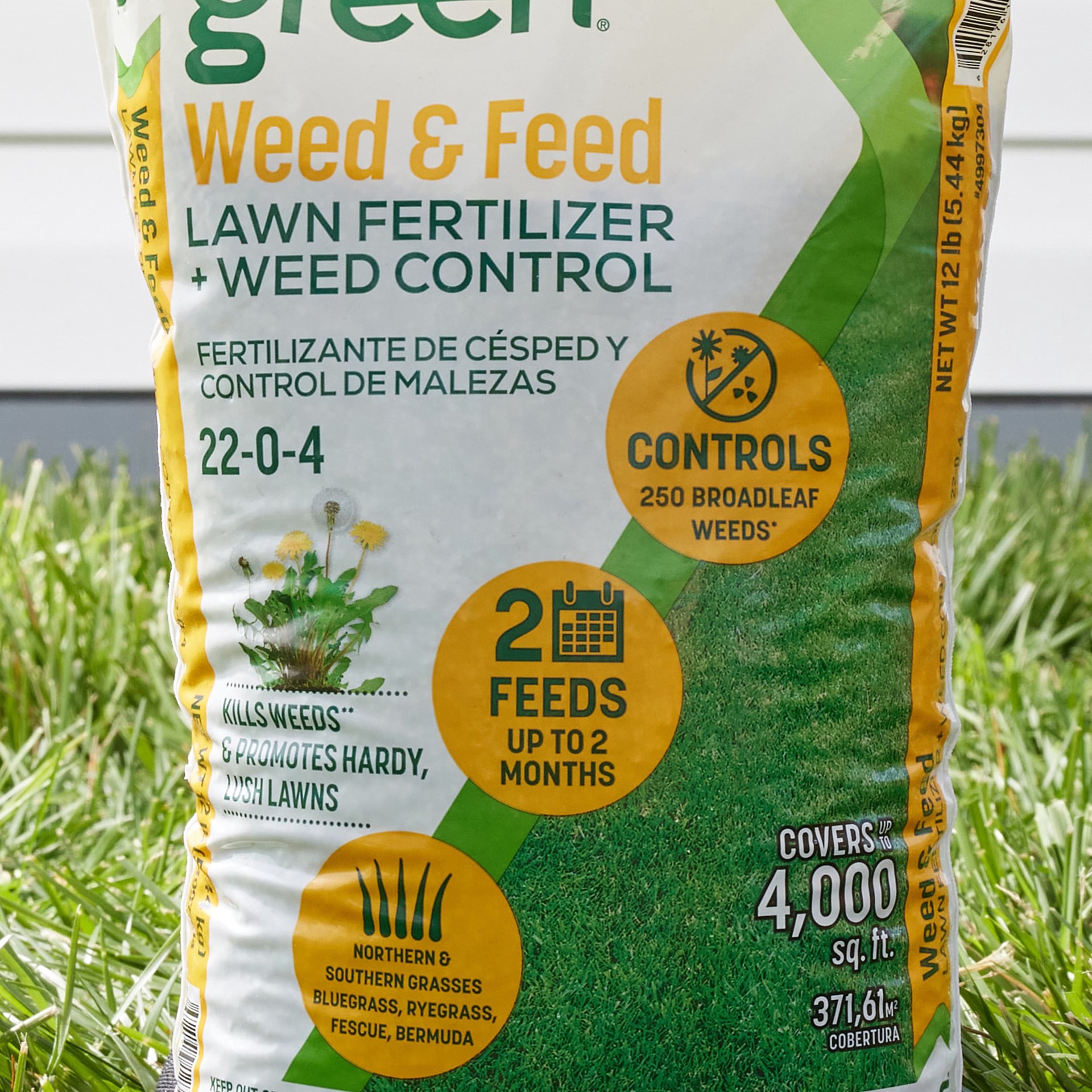 slide 6 of 6, Sta-Green Northern Weed and Feed 12-lb 4000-sq ft 22-0-4 Weed & Feed Fertilizer, 1 ct
