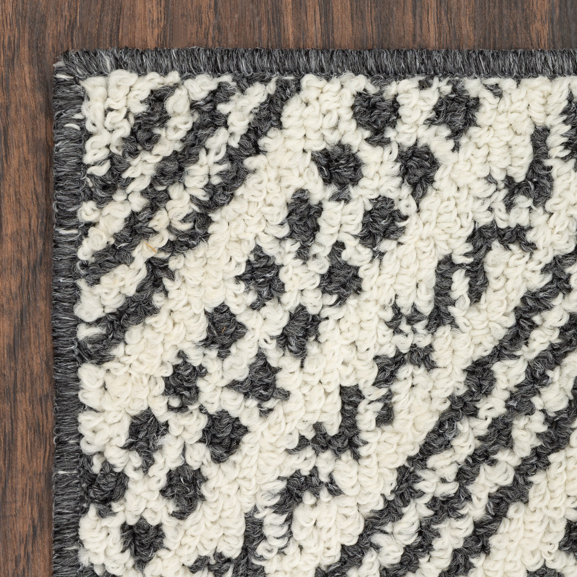 slide 4 of 6, Style Selections 2 x 6 (ft) Tufted Polyester Grey Rectangular Indoor Geometric Mid-Century Modern Machine washable Runner rug, 1 ct