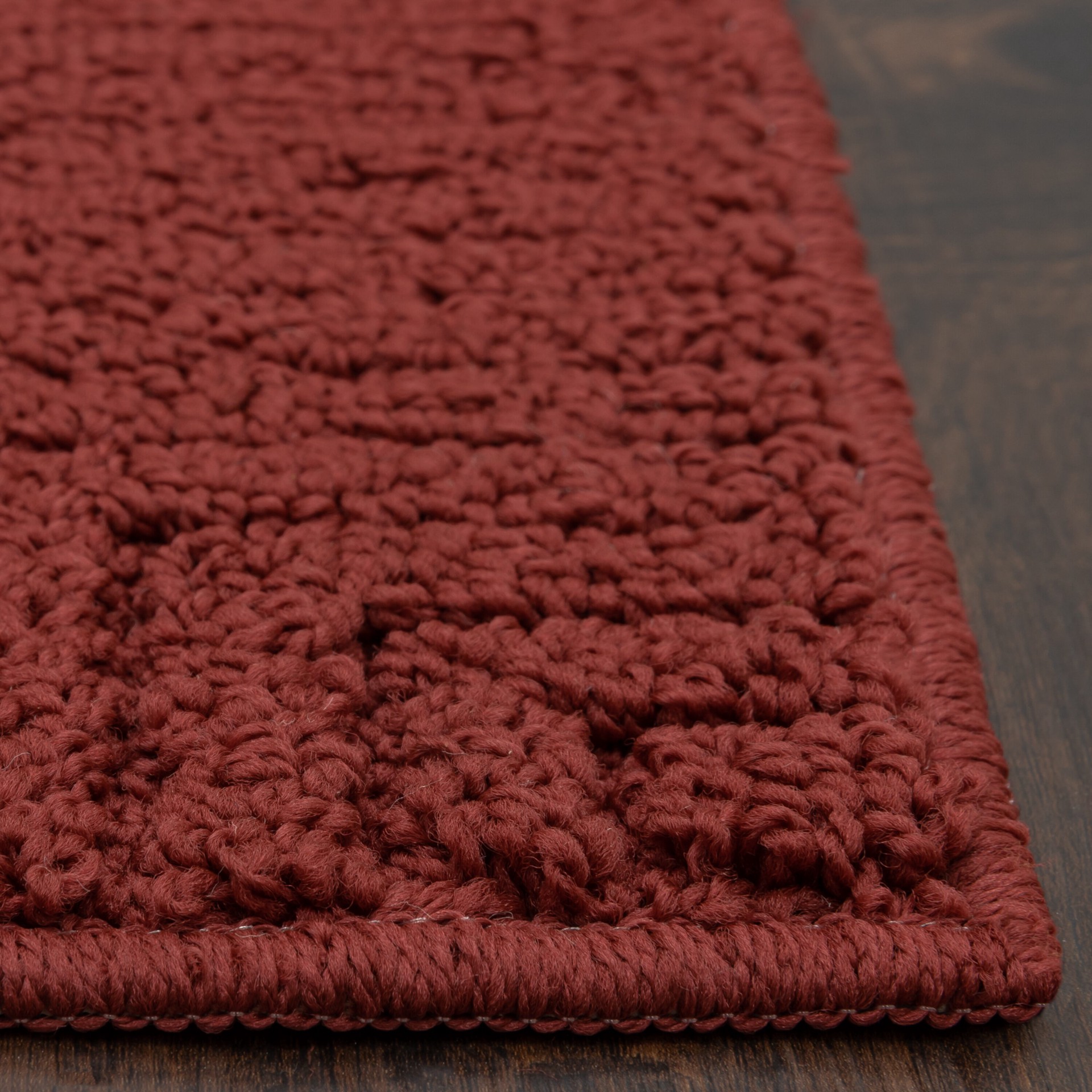 slide 4 of 6, Style Selections 2 x 3 (ft) Tufted Polyester Red Rectangular Indoor Border Machine washable Throw rug, 1 ct