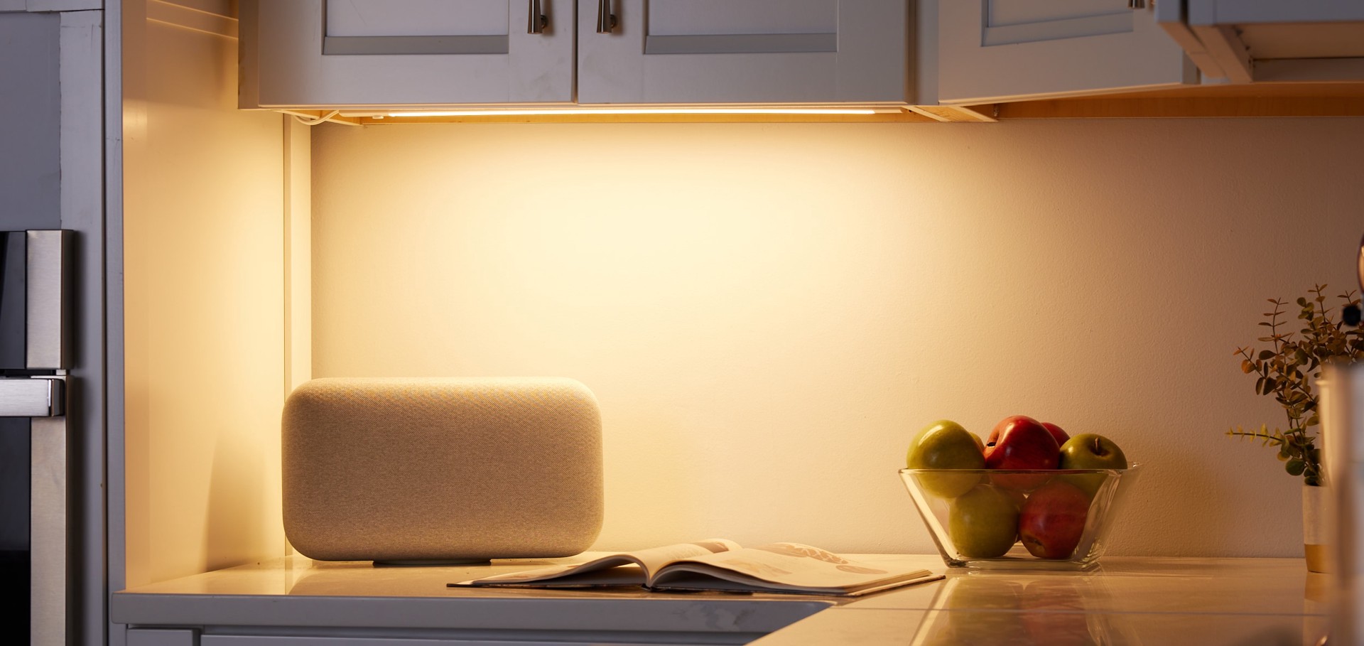 slide 4 of 6, Utilitech Slim Design 24-in Plug-in LED Under Cabinet Light Bar, 1 ct