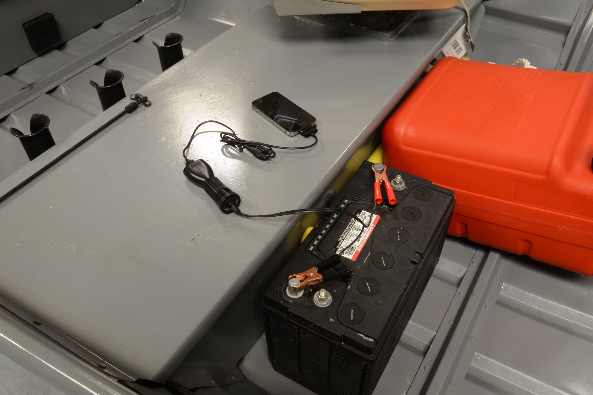 slide 4 of 4, T-H Marine Alligator Clips Copper, red black (, 1 ct