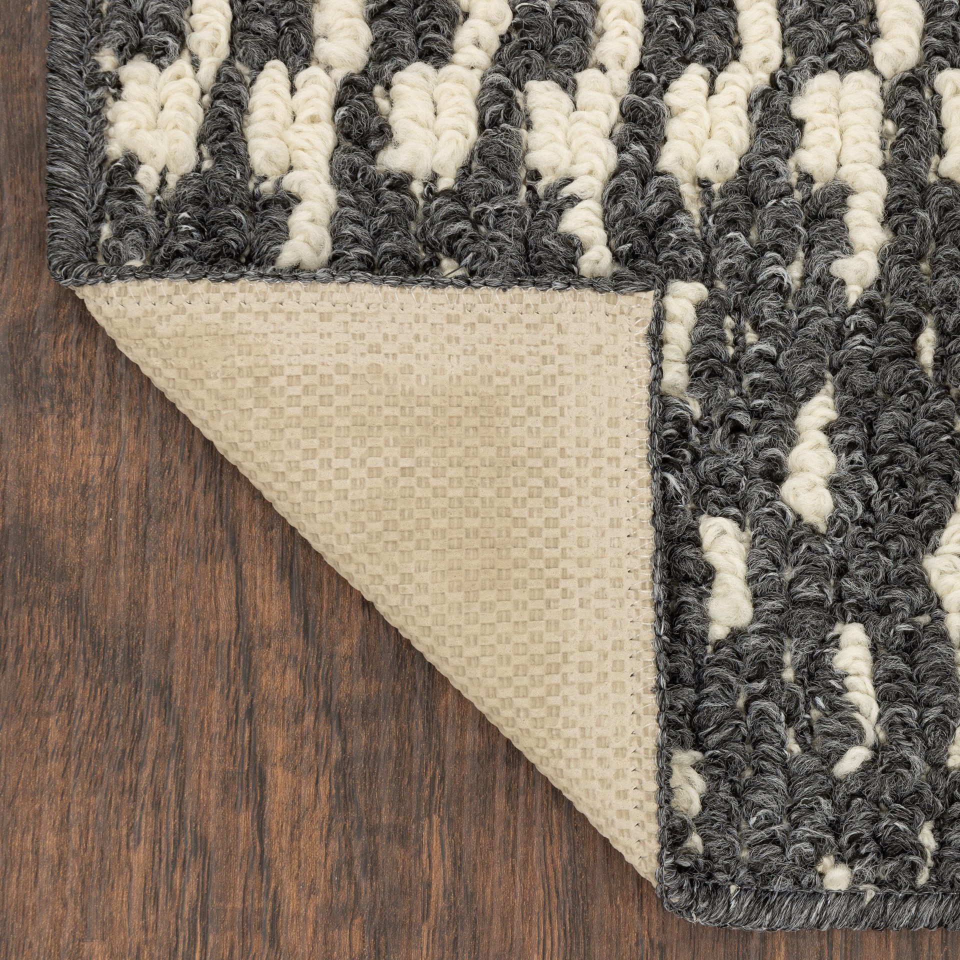 slide 6 of 6, Style Selections 2 X 4 (ft) Ash Heather/Almond Indoor Border Oriental Machine Washable Throw Rug, 1 ct