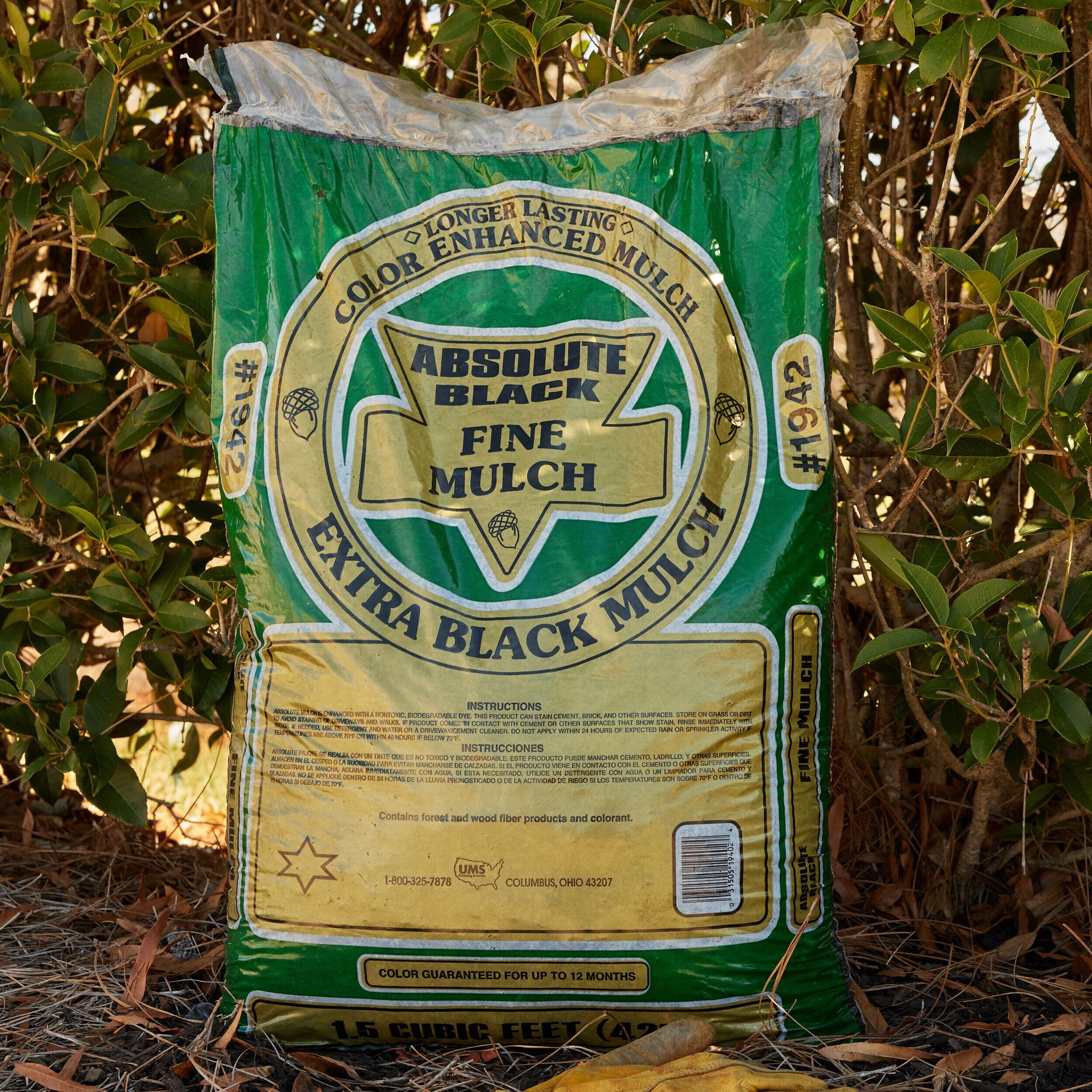 slide 5 of 6, Absolute Black Fine Mulch 1.5-cu ft Black Hardwood Fine Mulch, 1 ct