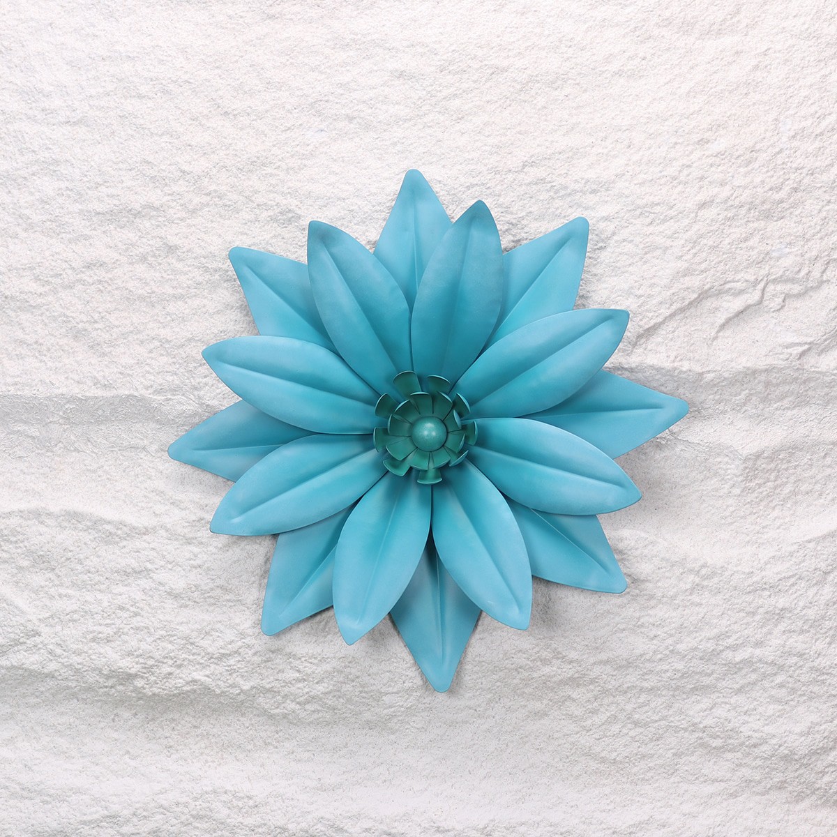 slide 5 of 6, Style Selections Flower Flower Blue 17.75-in H x 17.75-in W Garden Metal Hand-Painted 3D art, 1 ct