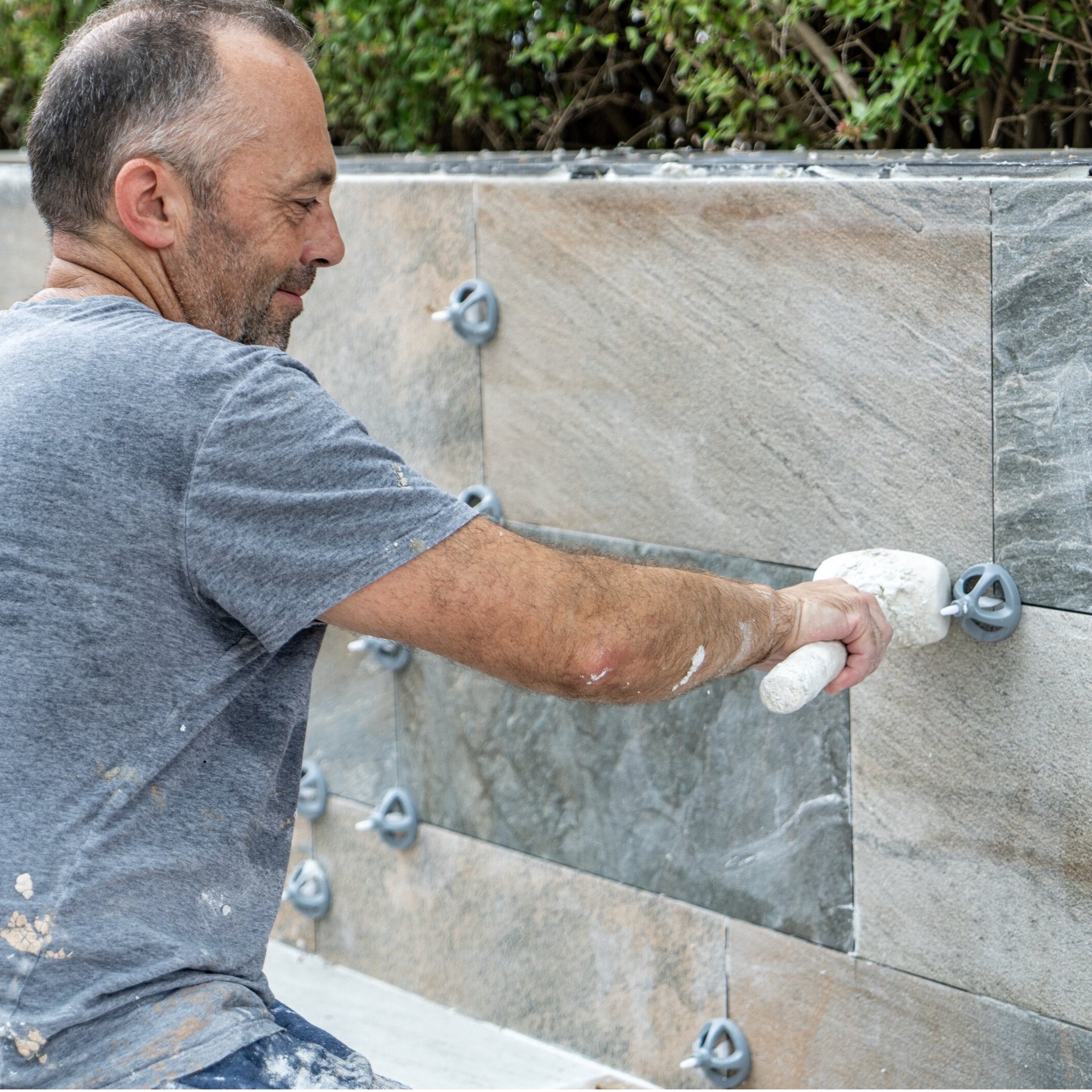 slide 3 of 6, RUBI 1/8-in Plastic Tile spacing kit Tile Spacer and Leveling System 400 -Pack, 1 ct