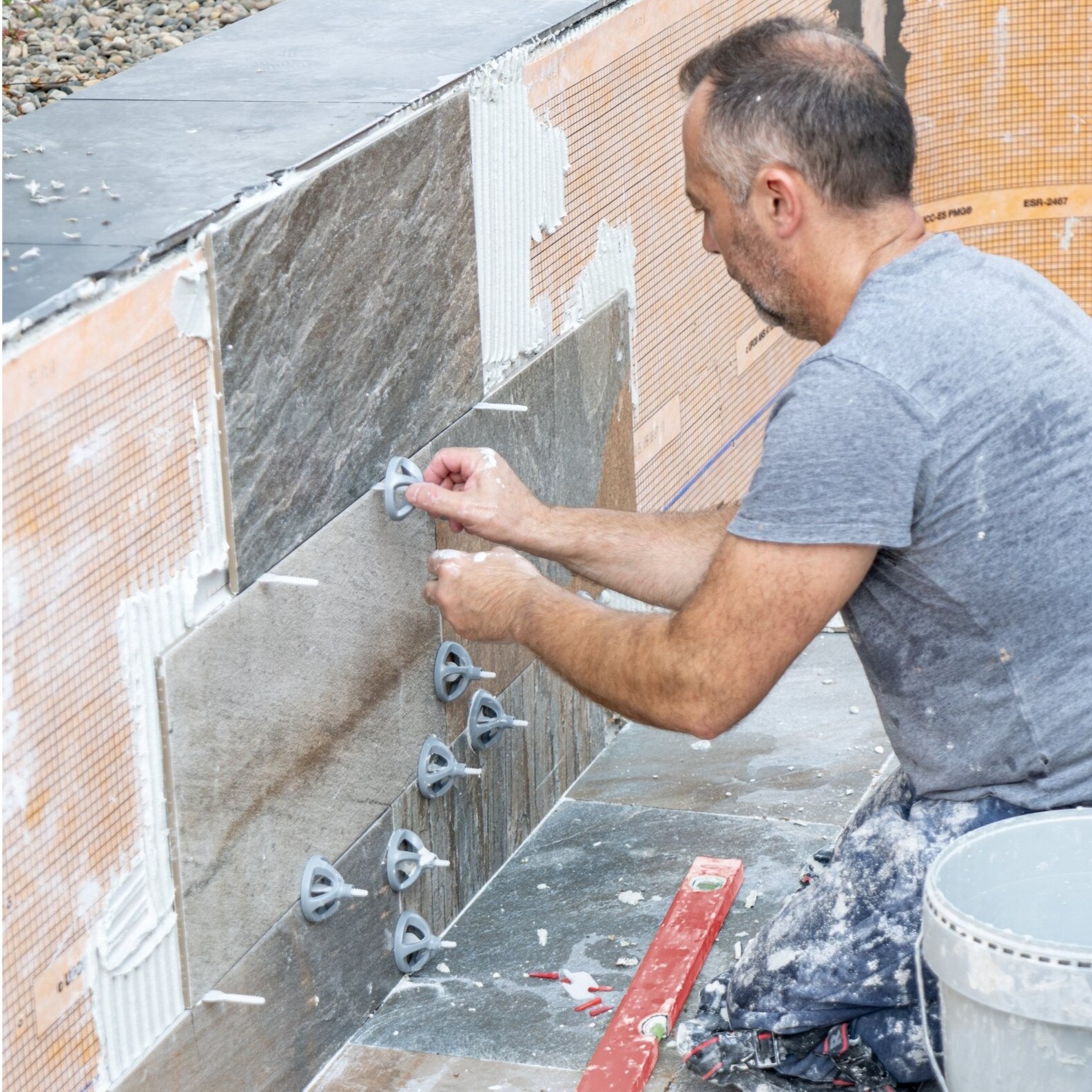 slide 5 of 6, RUBI 1/8-in Plastic Tile spacing kit Tile Spacer and Leveling System 400 -Pack, 1 ct