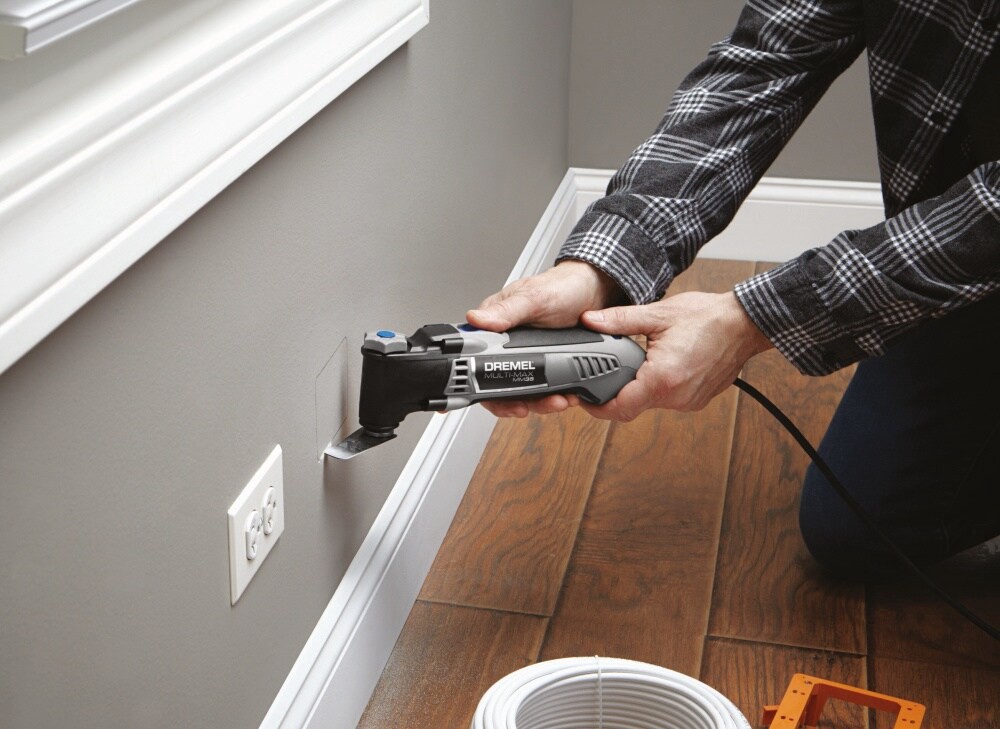 slide 3 of 6, Dremel Corded 3.5-Amp Variable Speed 17-Piece Oscillating Multi-Tool Kit with Soft Case, 1 ct