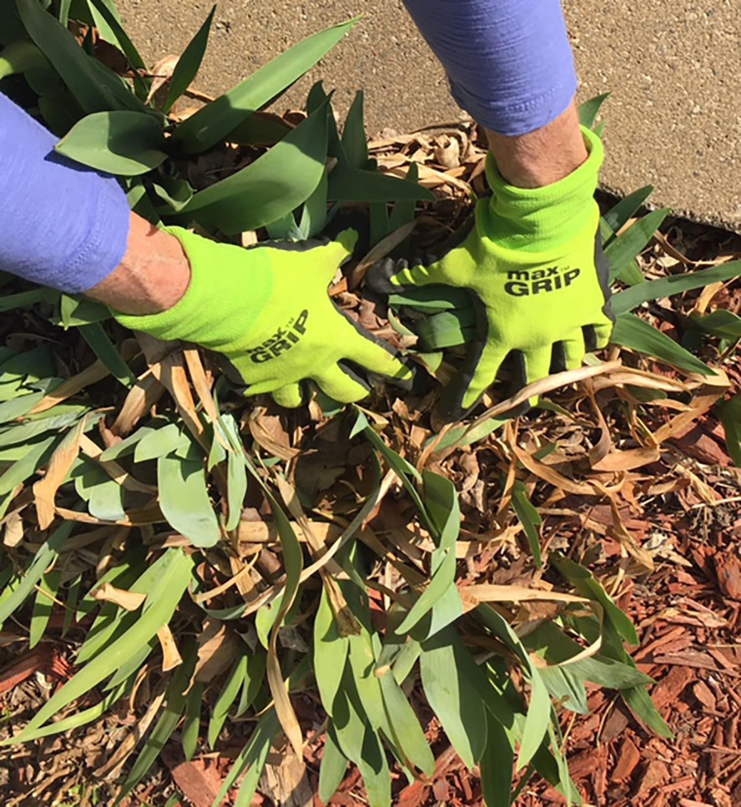 slide 6 of 6, MidWest Quality Gloves, Inc. Medium Green Nitrile dipped Nitrile Everyday Gloves 1 -Pairs, 1 ct