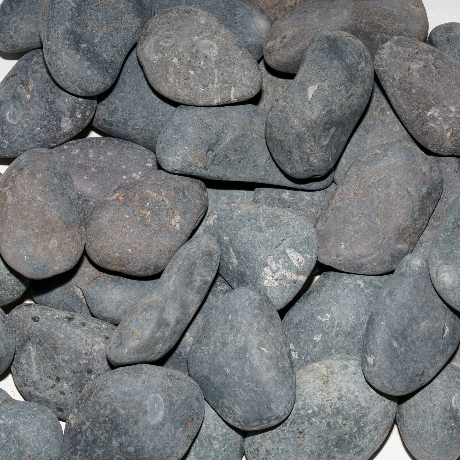 slide 2 of 5, Geobunga 0.45 cu ft Black Garden rock (0.5 - 3-in), 1 ct