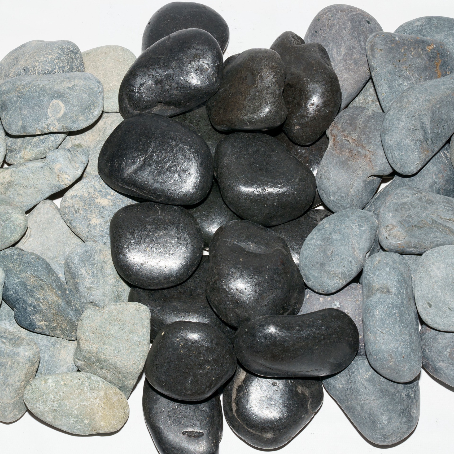 slide 5 of 5, Geobunga 0.45 cu ft Black Garden rock (0.5 - 3-in), 1 ct