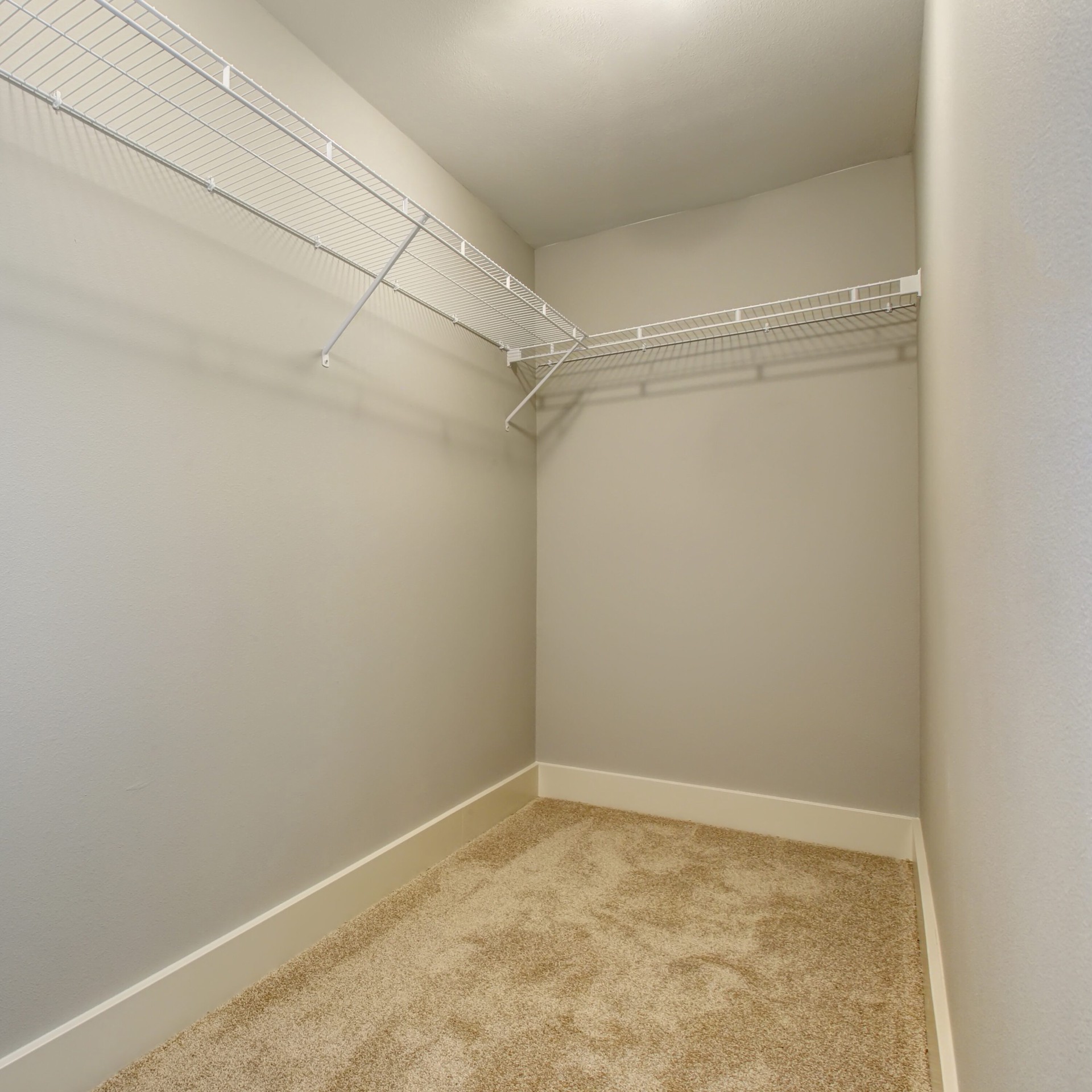 slide 6 of 6, Project Source TrackSmart 20-in White Steel Fixed Mount Bracket, 1 ct