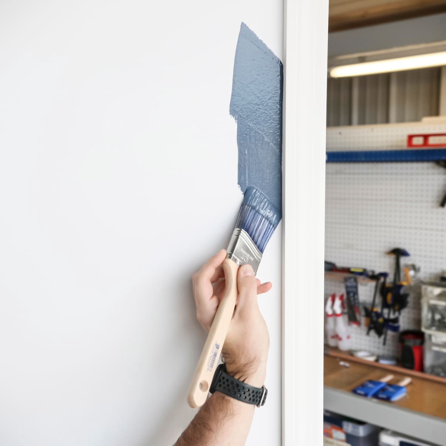 slide 5 of 5, Project Source Better All Paints and Stains 1-1/2-in Reusable Polyester Angle Wall trim brush, 1 ct