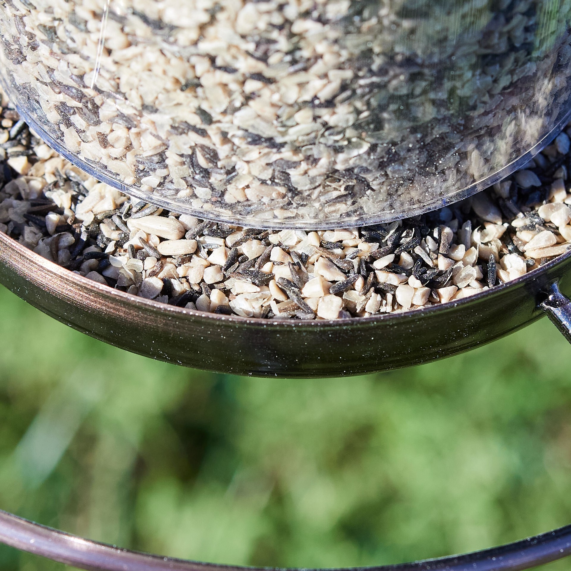 slide 3 of 6, National Audubon Society Thistle Bird food 4.5 Pound(s), 1 ct