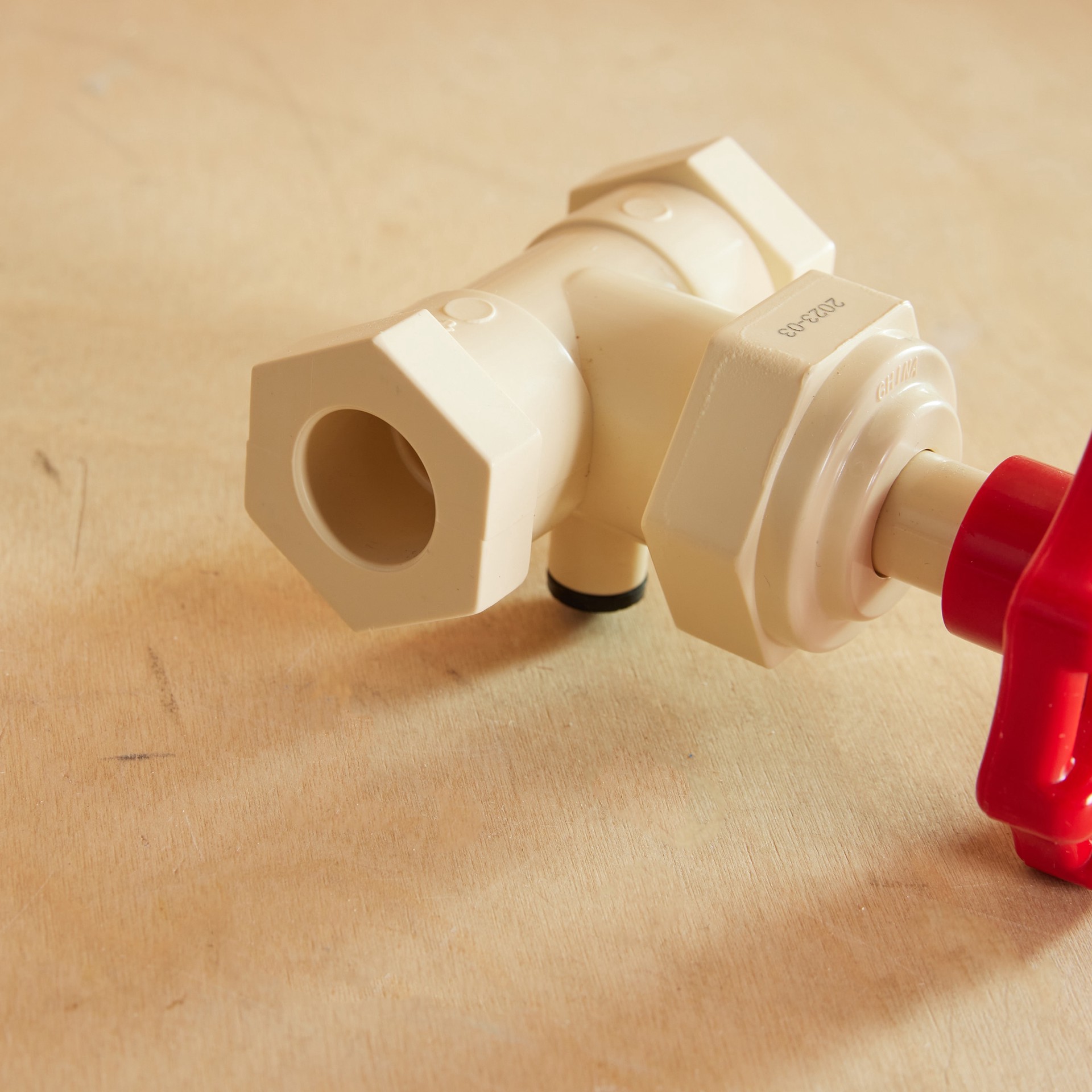 slide 2 of 6, RELIABILT 1/2 in CPVC Stop and Waste Valve, 1 ct