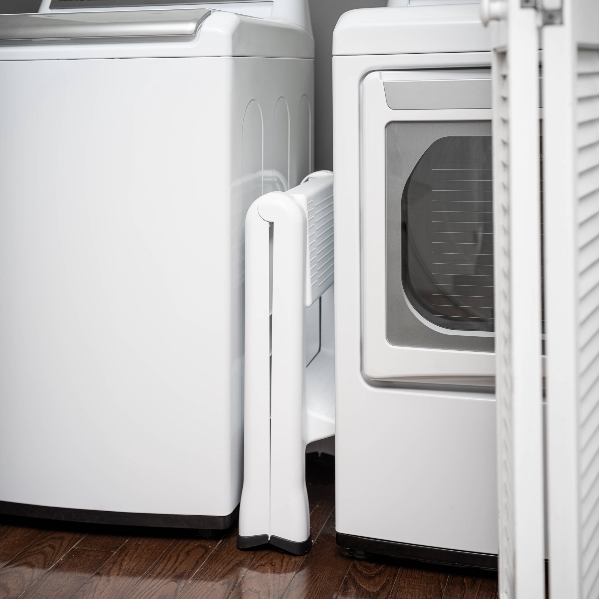 slide 6 of 6, Project Source 2 -Step 300-lb Capacity Plastic Foldable Step Stool, 1 ct