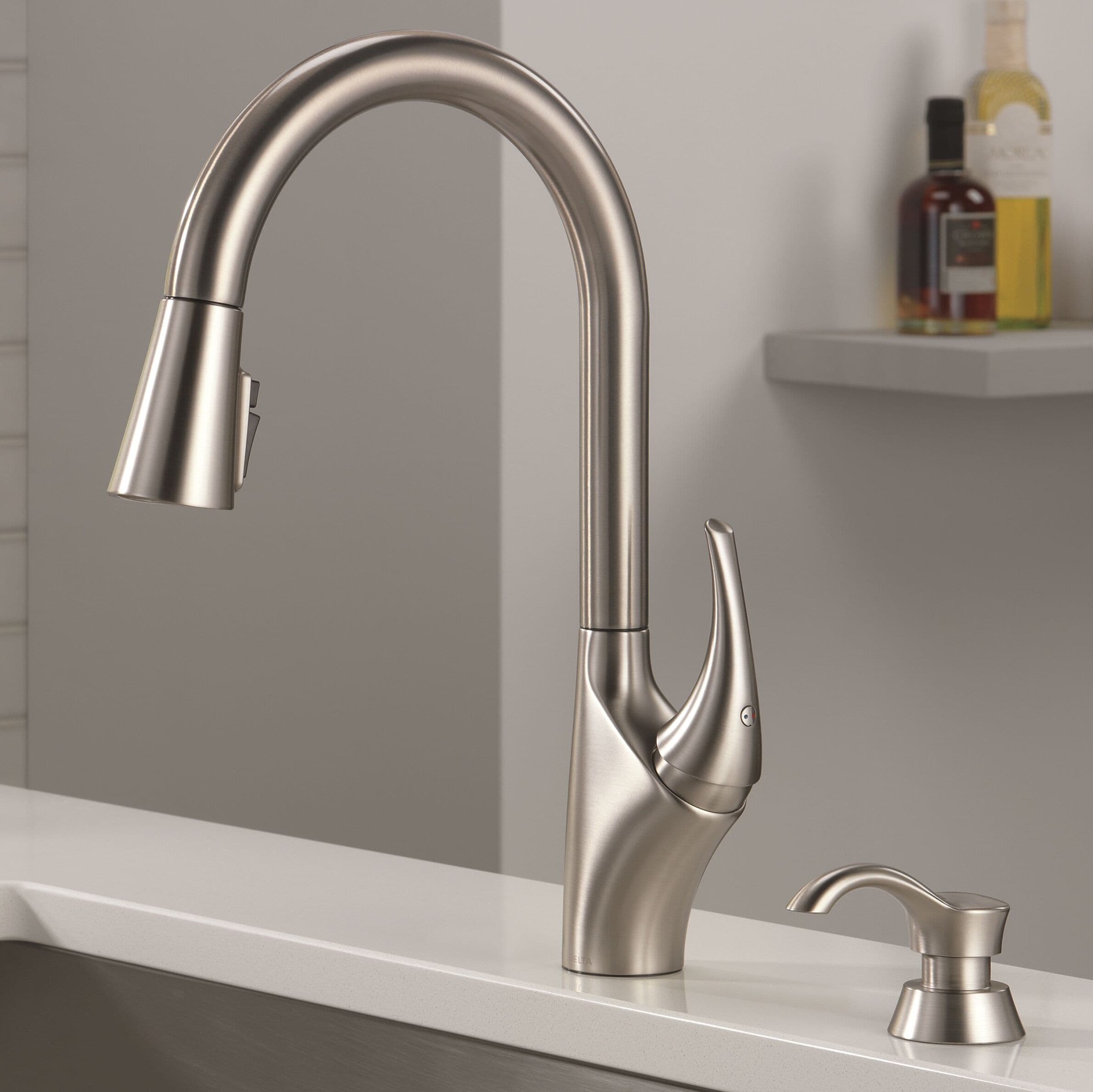 slide 1 of 6, Delta Anderson SpotShield Stainless Steel Single Handle Deck-mount Pull-down Kitchen Faucet with Sprayer (Includes Deck Plate) (Includes Soap Dispenser), 1 ct