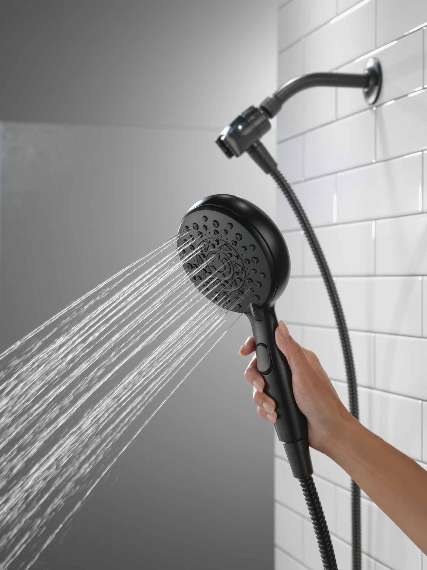 slide 2 of 6, Delta SureDock Magnetic 6.0 -Spray Matte Black 4.88-in Round High Pressure Handheld Shower Head 1.75 GPM, 1 ct