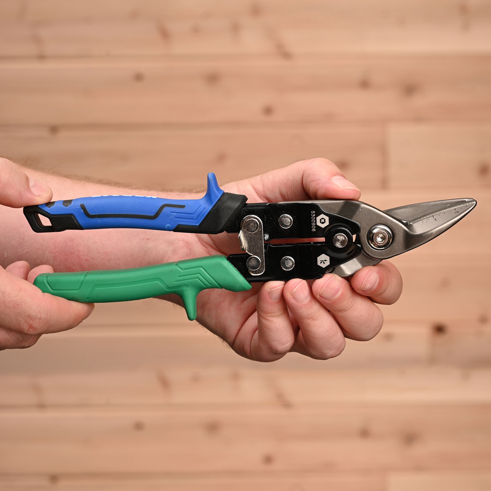 slide 3 of 6, Kobalt 60Crv Right cut Snips, 1 ct