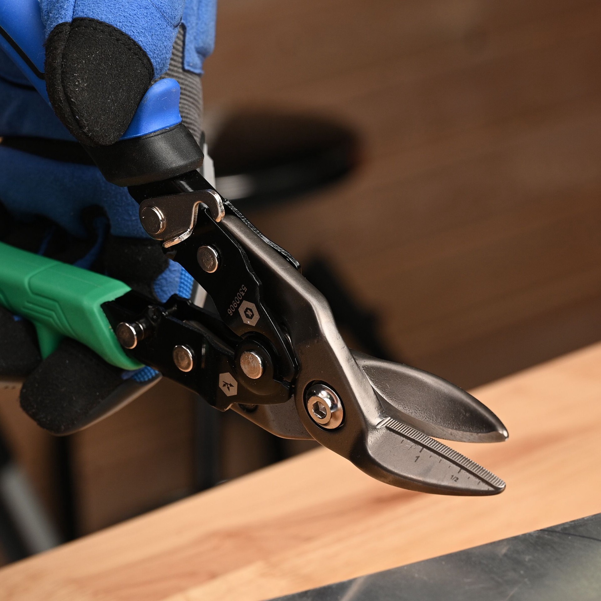 slide 5 of 6, Kobalt 60Crv Right cut Snips, 1 ct