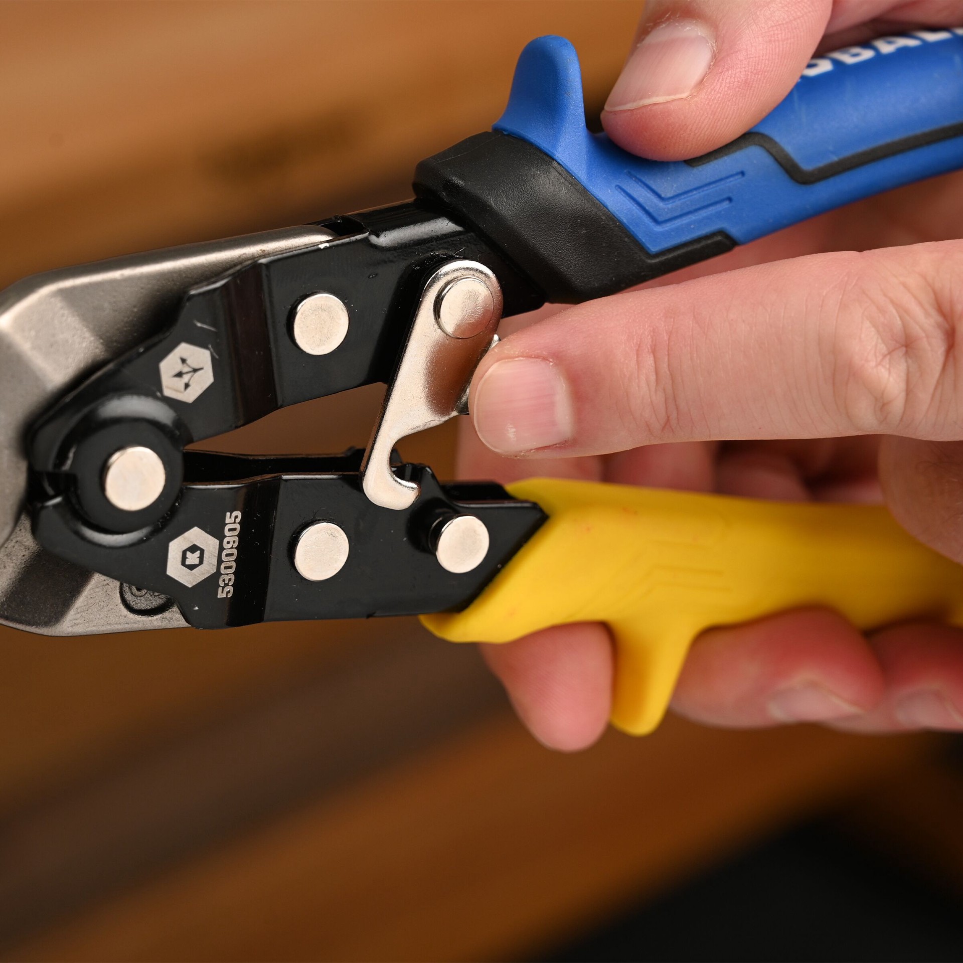 slide 3 of 6, Kobalt 60Crv Straight cut Snips, 1 ct