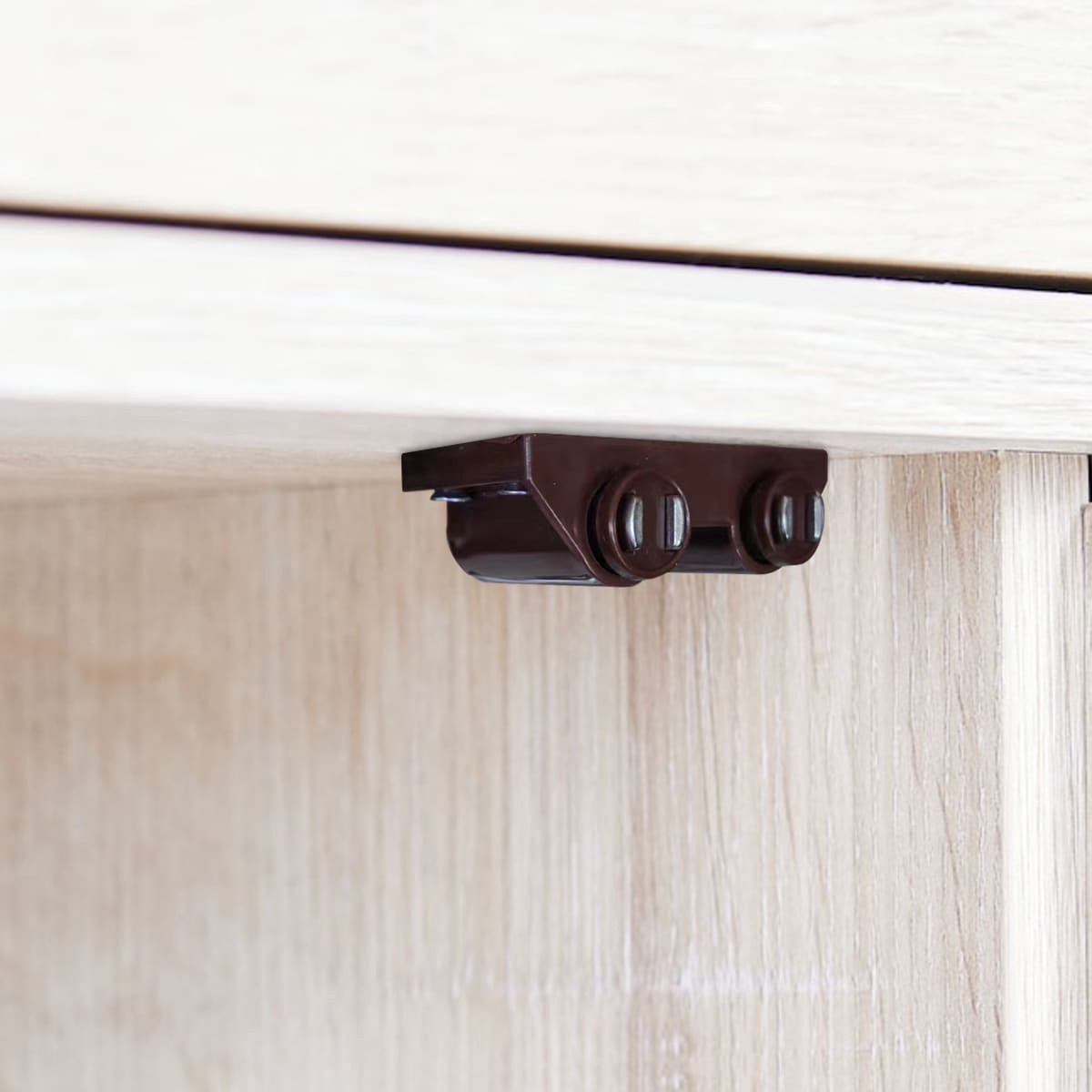 slide 3 of 6, RELIABILT 58-mm Brown Magnetic catch Cabinet Latch, 1 ct