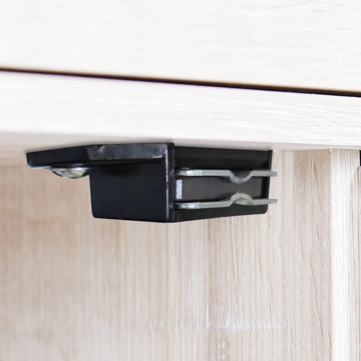 slide 4 of 6, RELIABILT 51-mm Black Magnetic catch Cabinet Latch, 1 ct