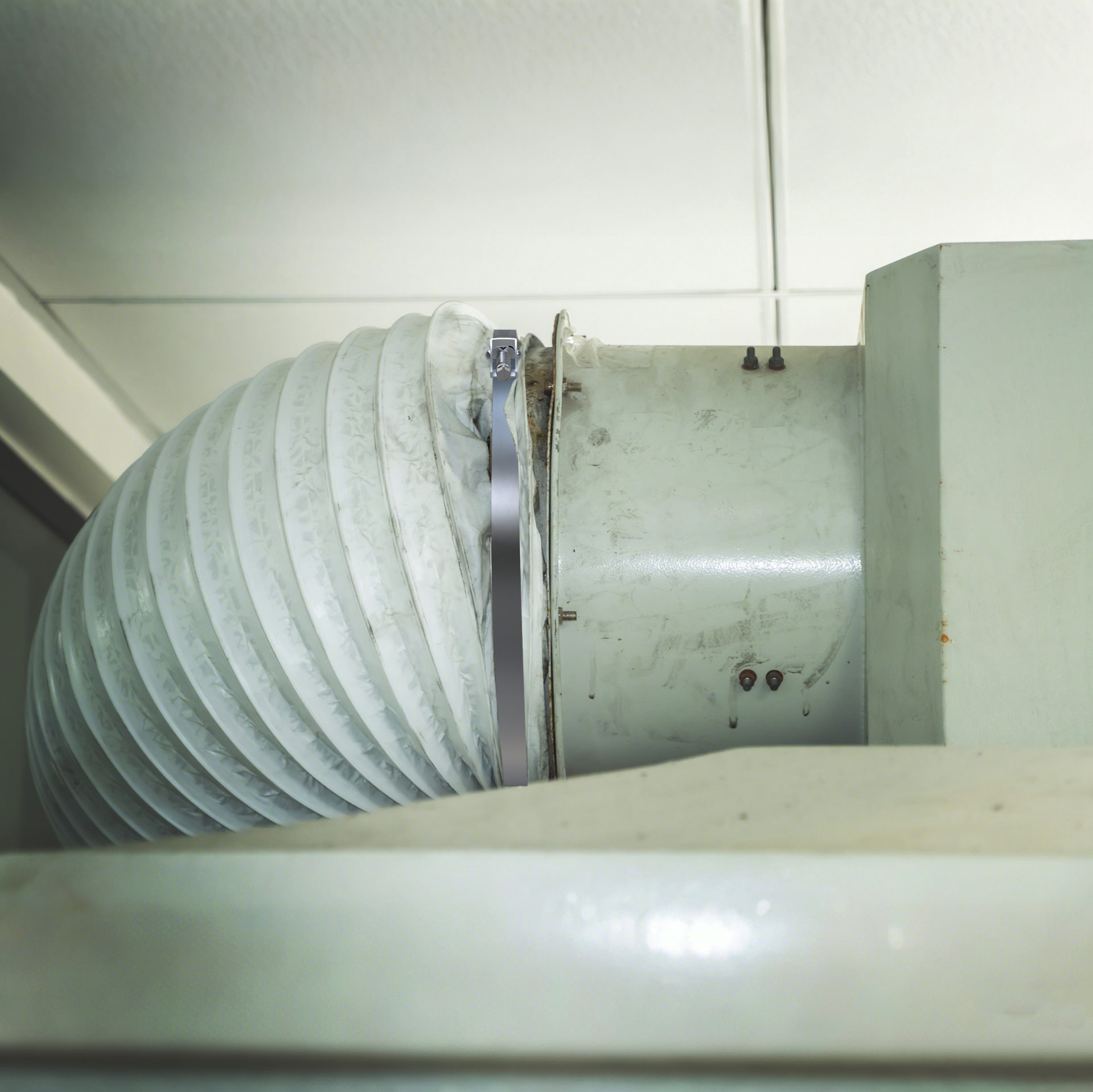 slide 5 of 6, RELIABILT Indoor hook-up and outdoor exhaust Dryer Vent Kit, 1 ct