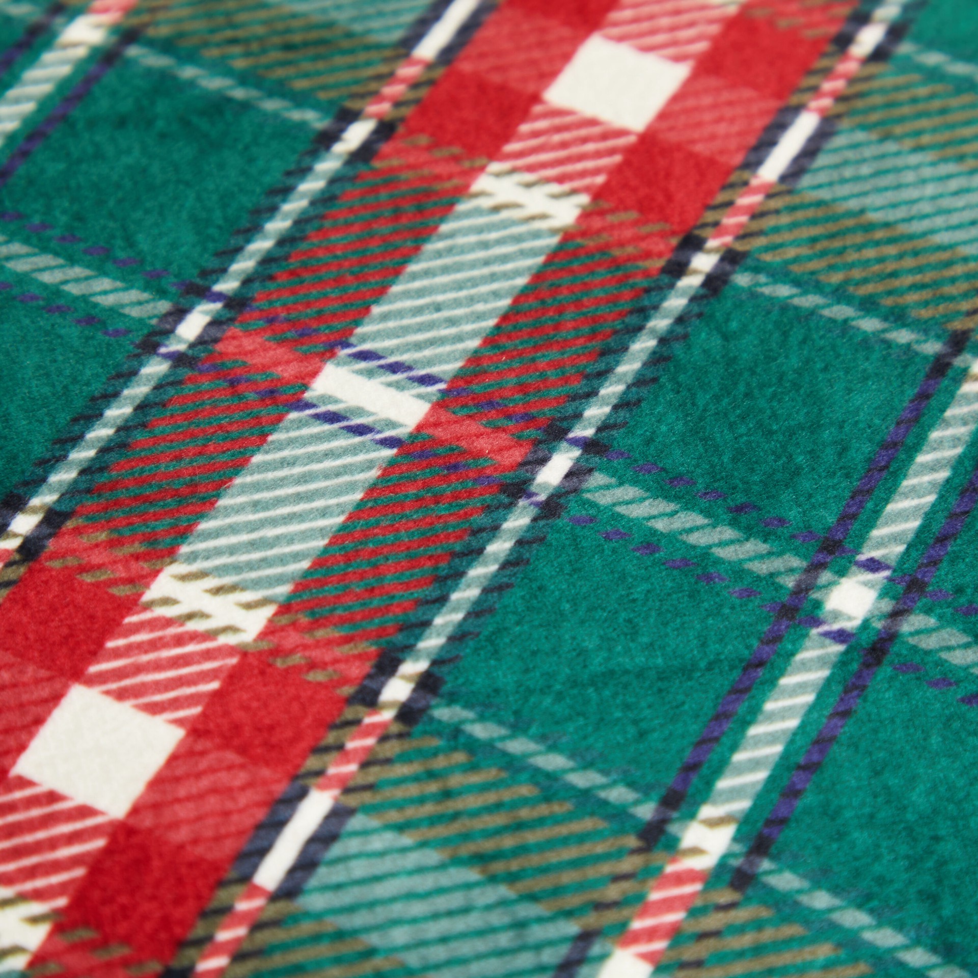 slide 4 of 5, Petco Rectangular Green Polyester Pillow Bed (Any), 1 ct