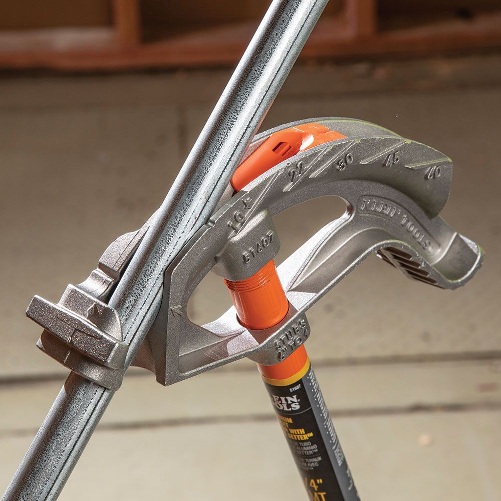 slide 6 of 6, Klein Tools Aluminum Conduit Bender Full Assembly, 3/4-Inch EMT with Angle Setter, 1 ct