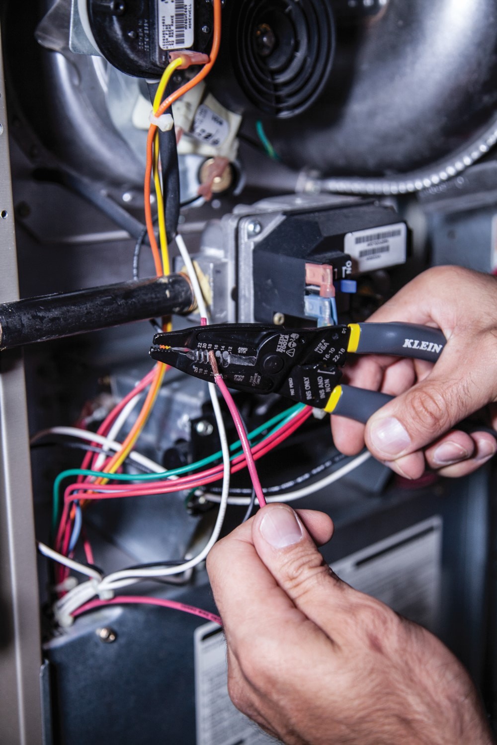 slide 6 of 6, Klein Tools Klein-Kurve Long-Nose Wire Stripper, Wire Cutter, Crimping Tool, 1 ct