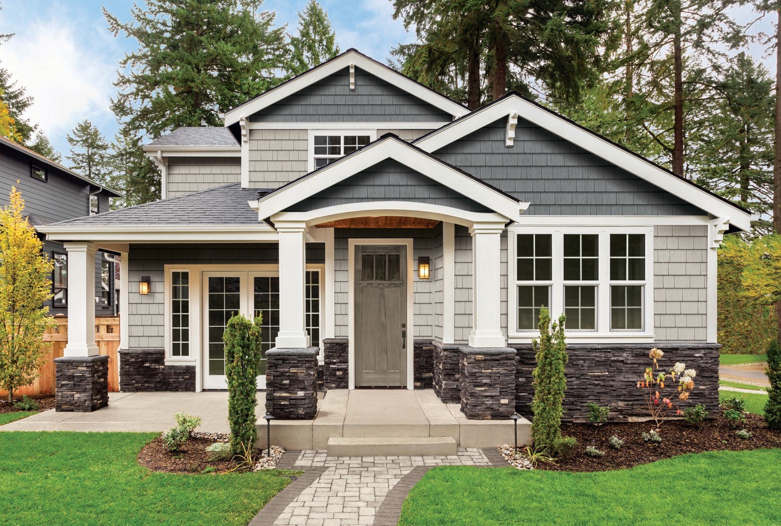 slide 5 of 6, Royal Building Products 1/4-in x 24-in x 4-ft Reversible (Smooth/Wood grain) PVC Trim Board, 1 ct