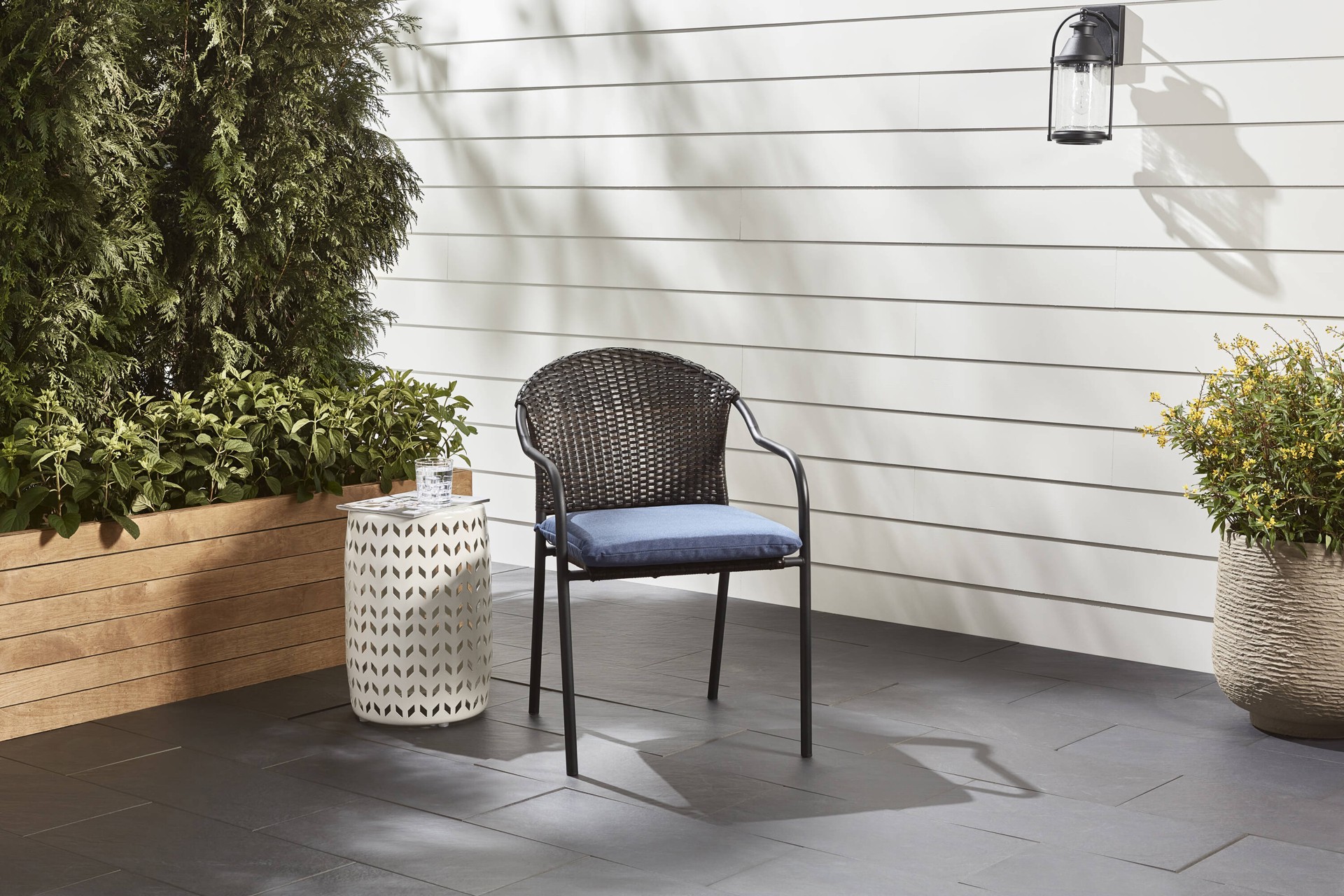 slide 2 of 6, allen + roth 18-in x 19-in Navy Patio chair cushion, 1 ct