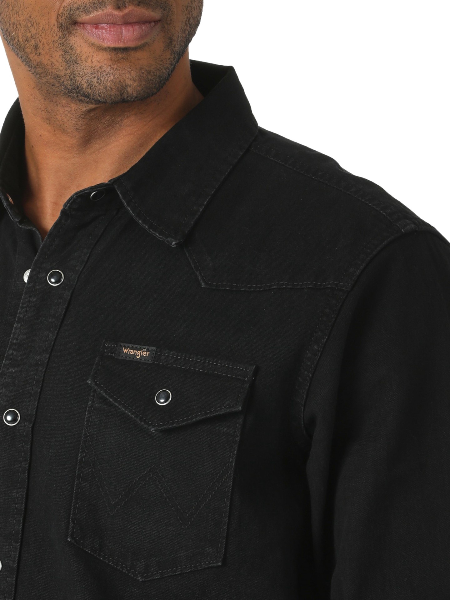 slide 2 of 4, Wrangler Unlined Denim Shirt Men's Black Twill Long Solid Dress ( Large ), 1 ct