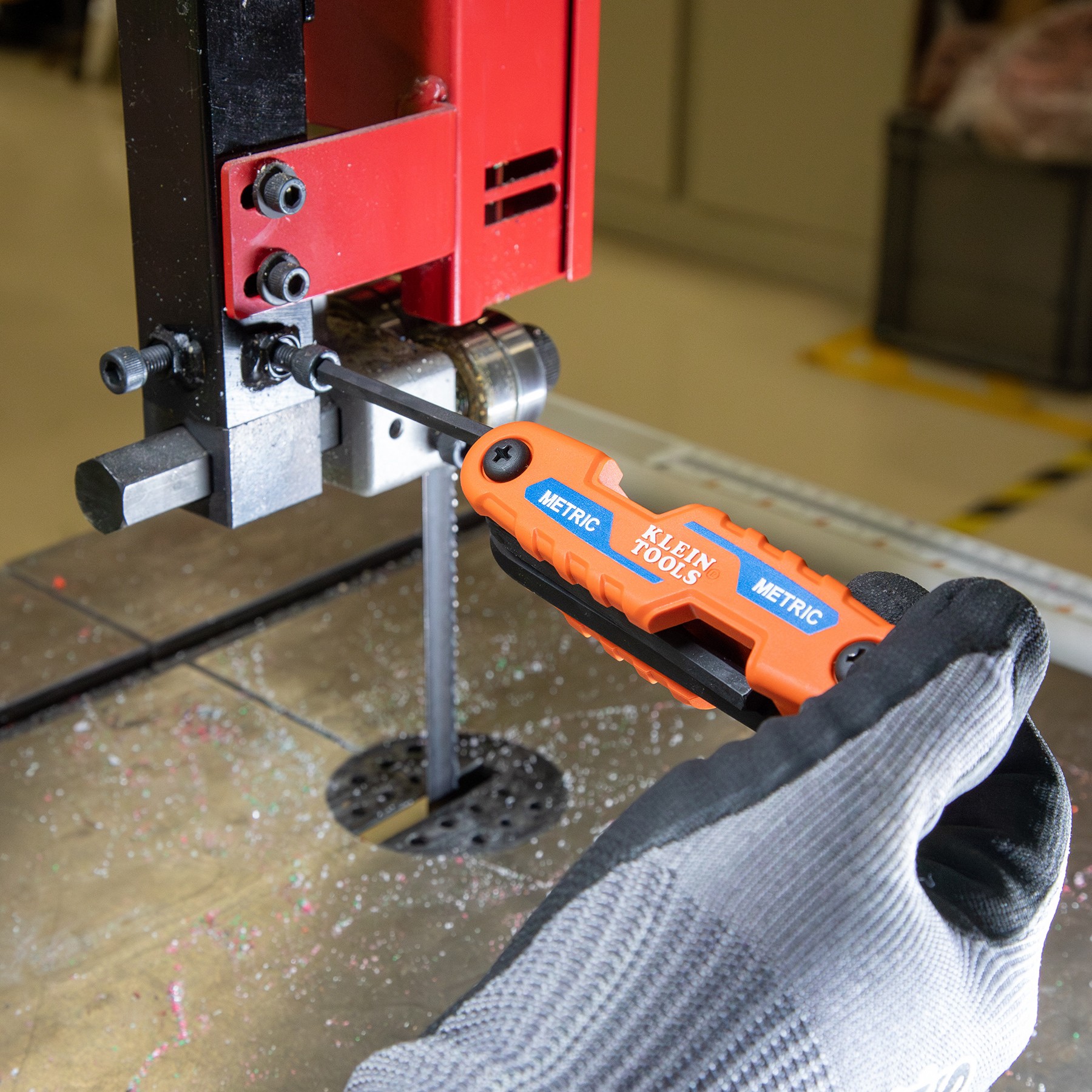 slide 4 of 6, Klein Tools Compact Folding Hex Key Kit, SAE and Metric, 1 ct