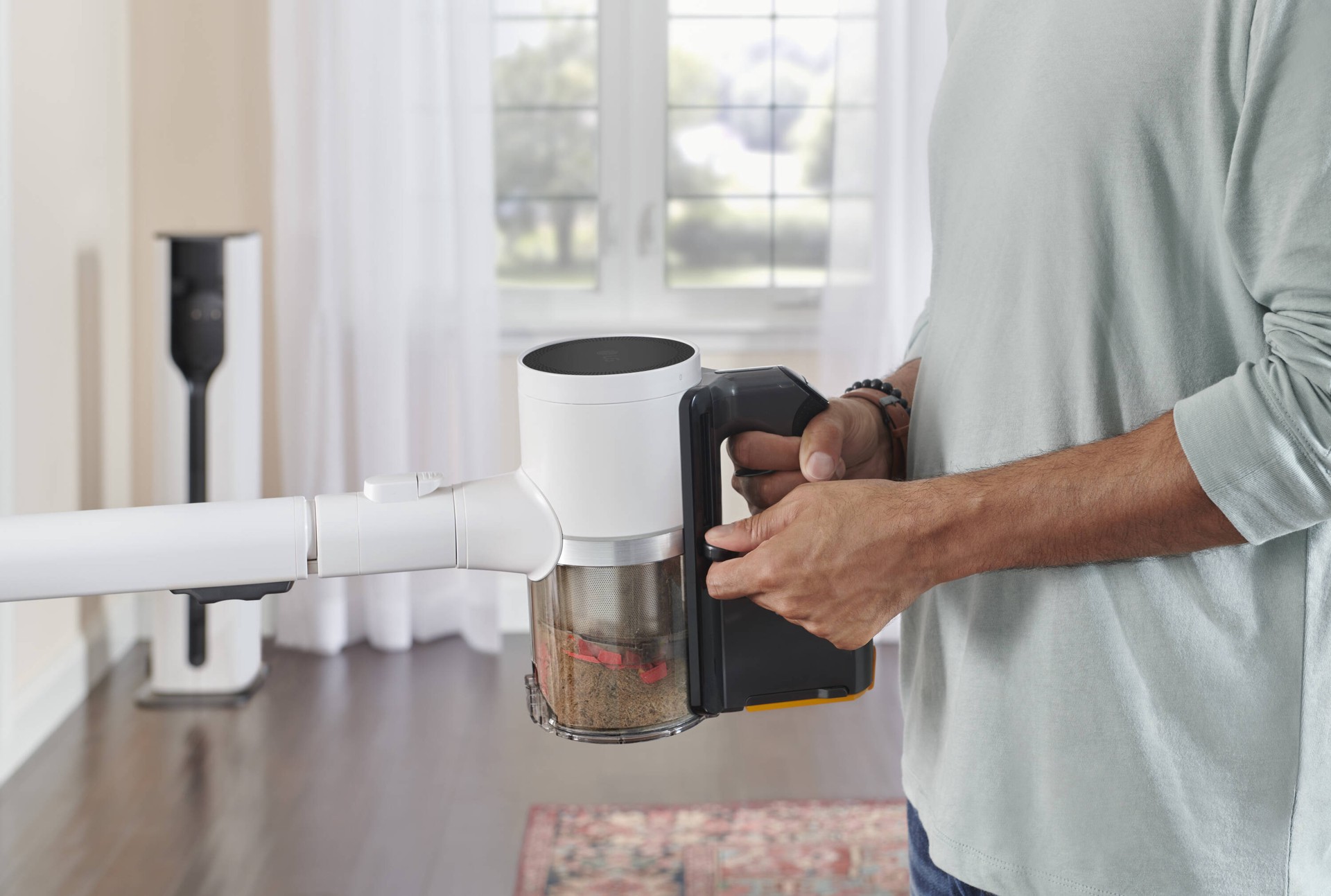 slide 6 of 6, LG CordZero vacuum with Auto Empty Cordless Pet Stick Vacuum Cleaner (Convertible to Handheld), 1 ct