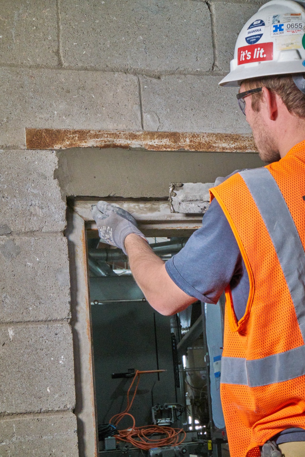 slide 6 of 6, High Performance Cement by Quikrete FastSet Mortar 20 -lb Mortar Concrete Repair accessory, 1 ct