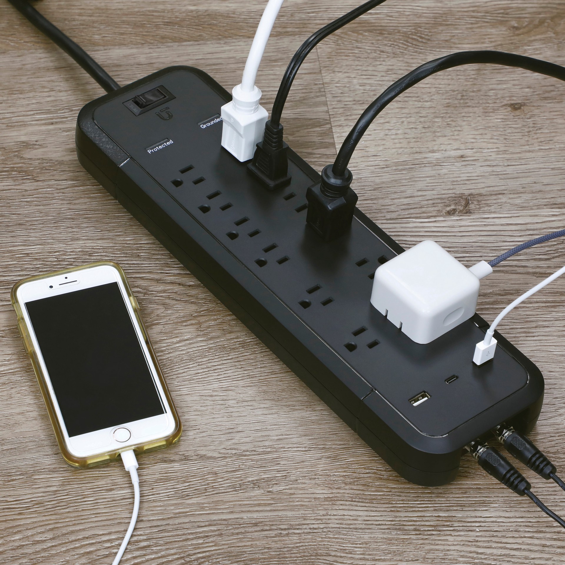 slide 3 of 5, Utilitech 6-ft Surge Protection 12 -Outlet 4000 Joules 1875 -Watts 1100VA Black Indoor USB AC Surge Protector, 1 ct