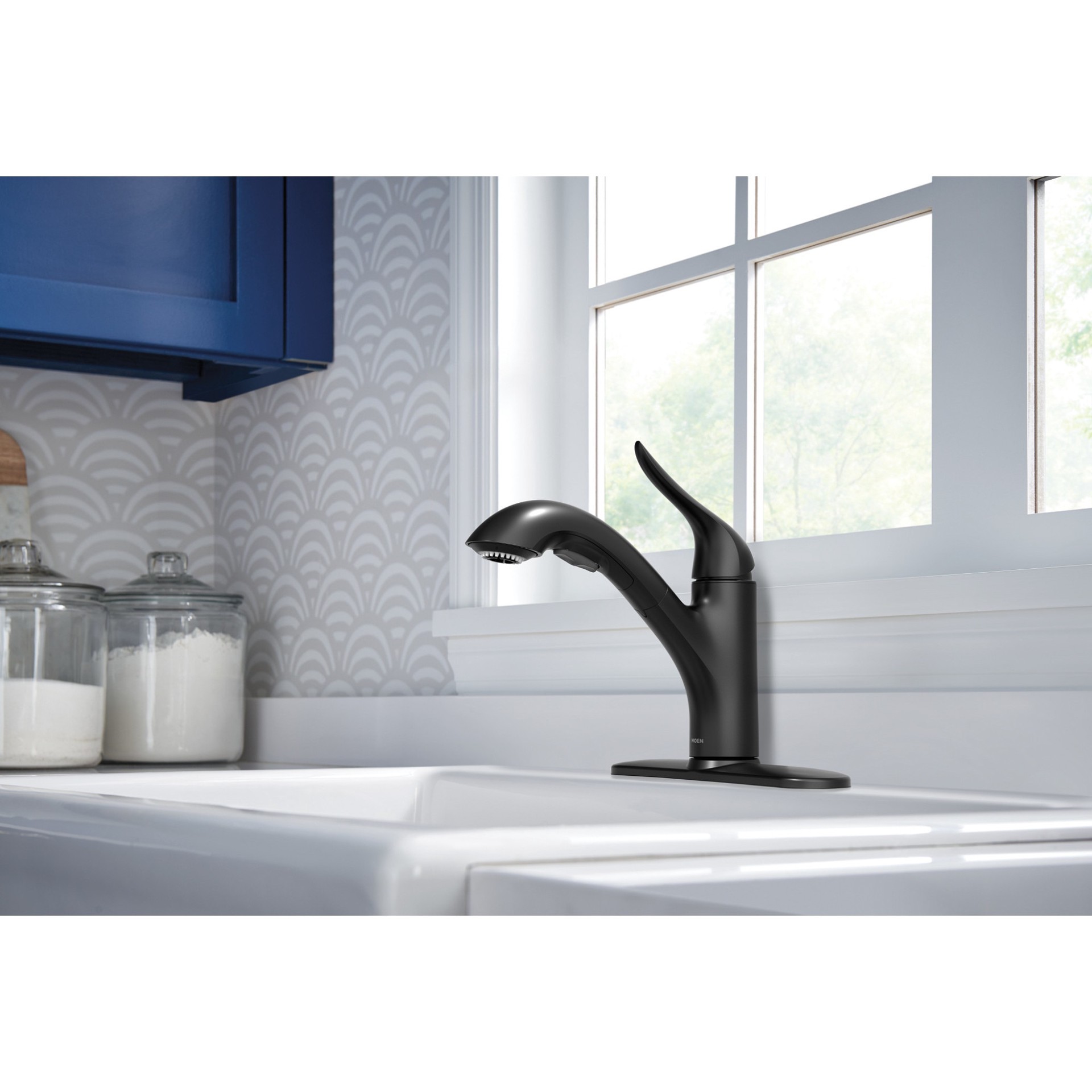 slide 5 of 6, Moen Koa Matte Black Single Handle Deck-mount Pull-out Kitchen Faucet with Sprayer (Includes Deck Plate), 1 ct