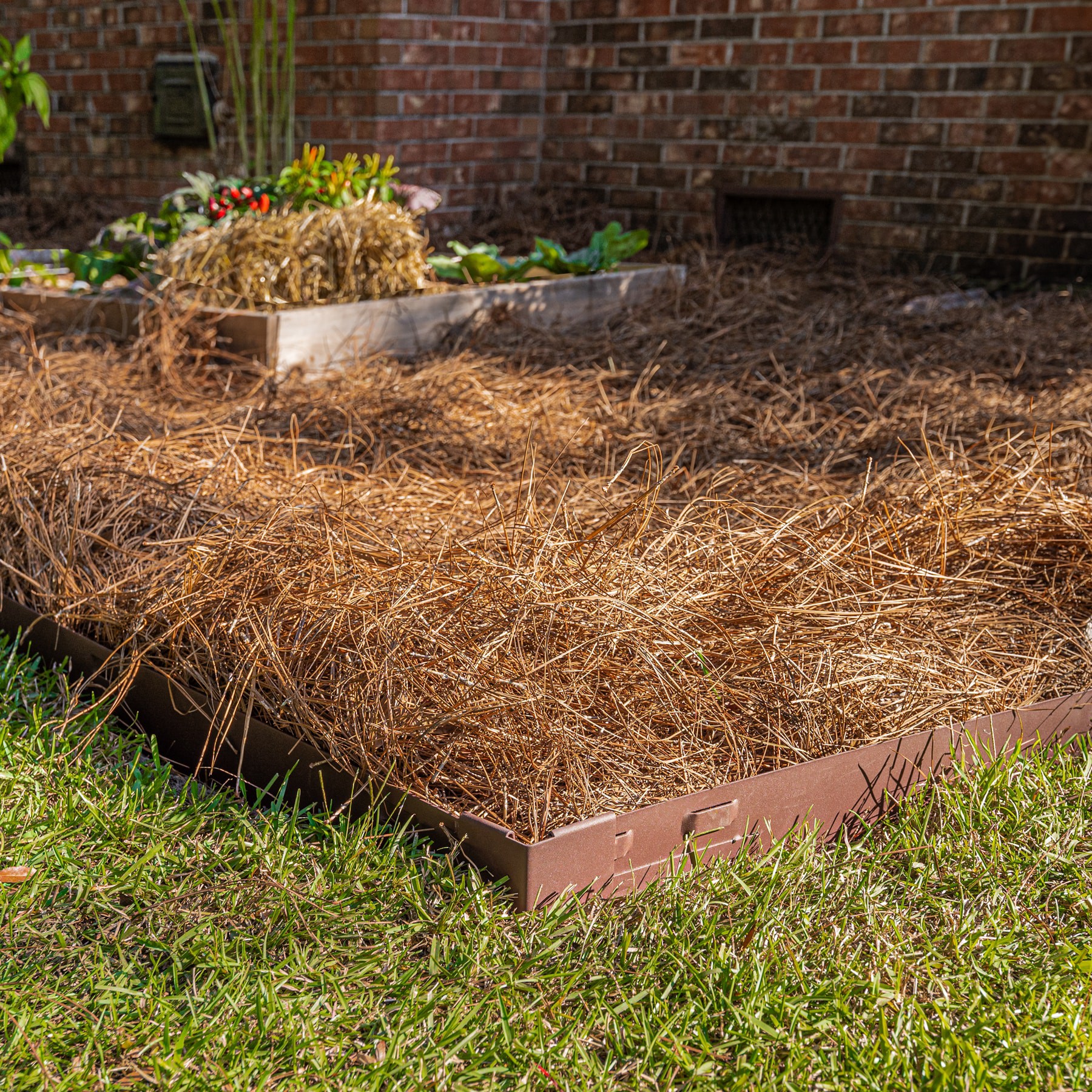 slide 5 of 6, IRONRIDGE 8.1-in Textured Brown Steel Corner edging stake, 1 ct