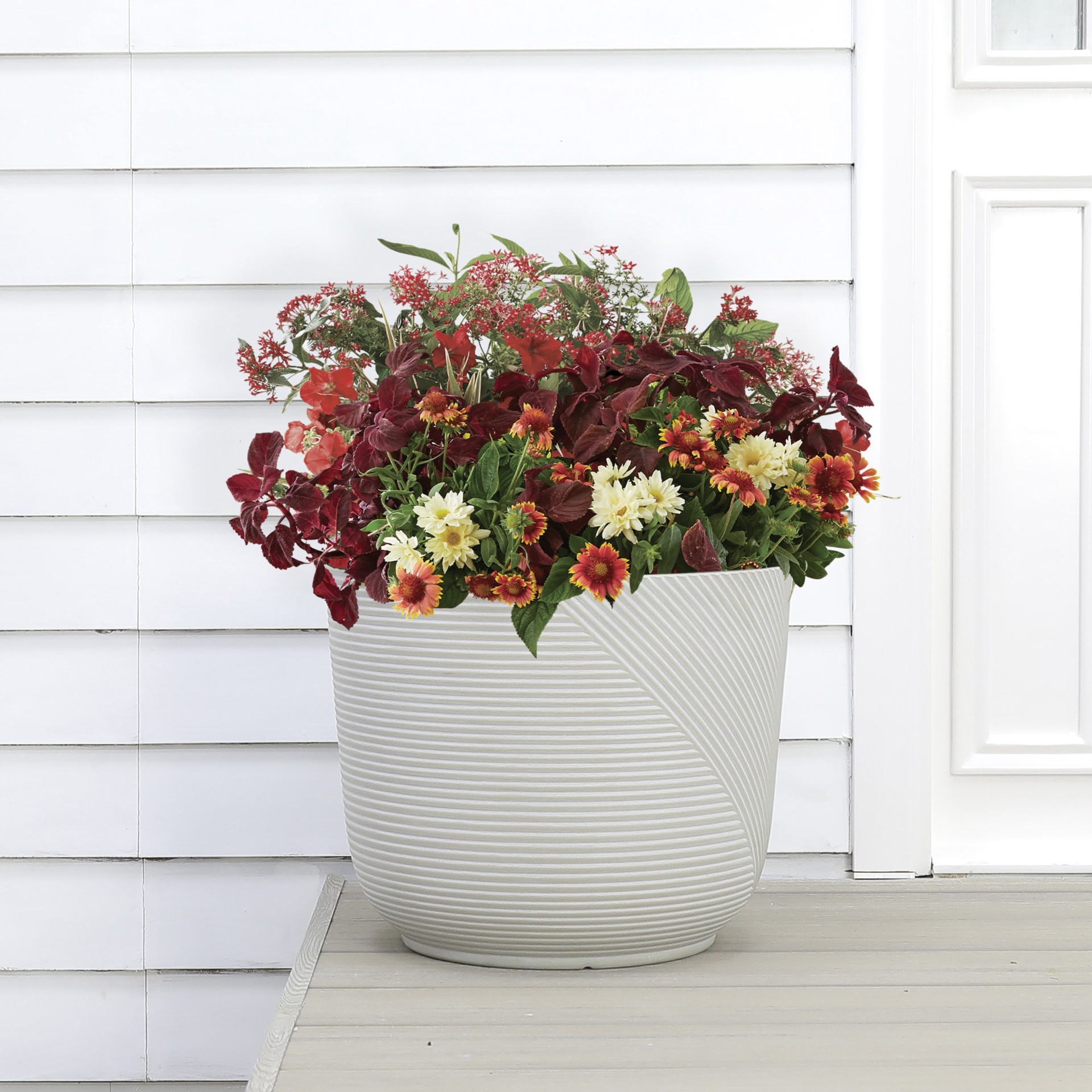 slide 6 of 6, allen + roth Round 15.16-in W x 15.16-in L White Resin Indoor/Outdoor Planter, 1 ct