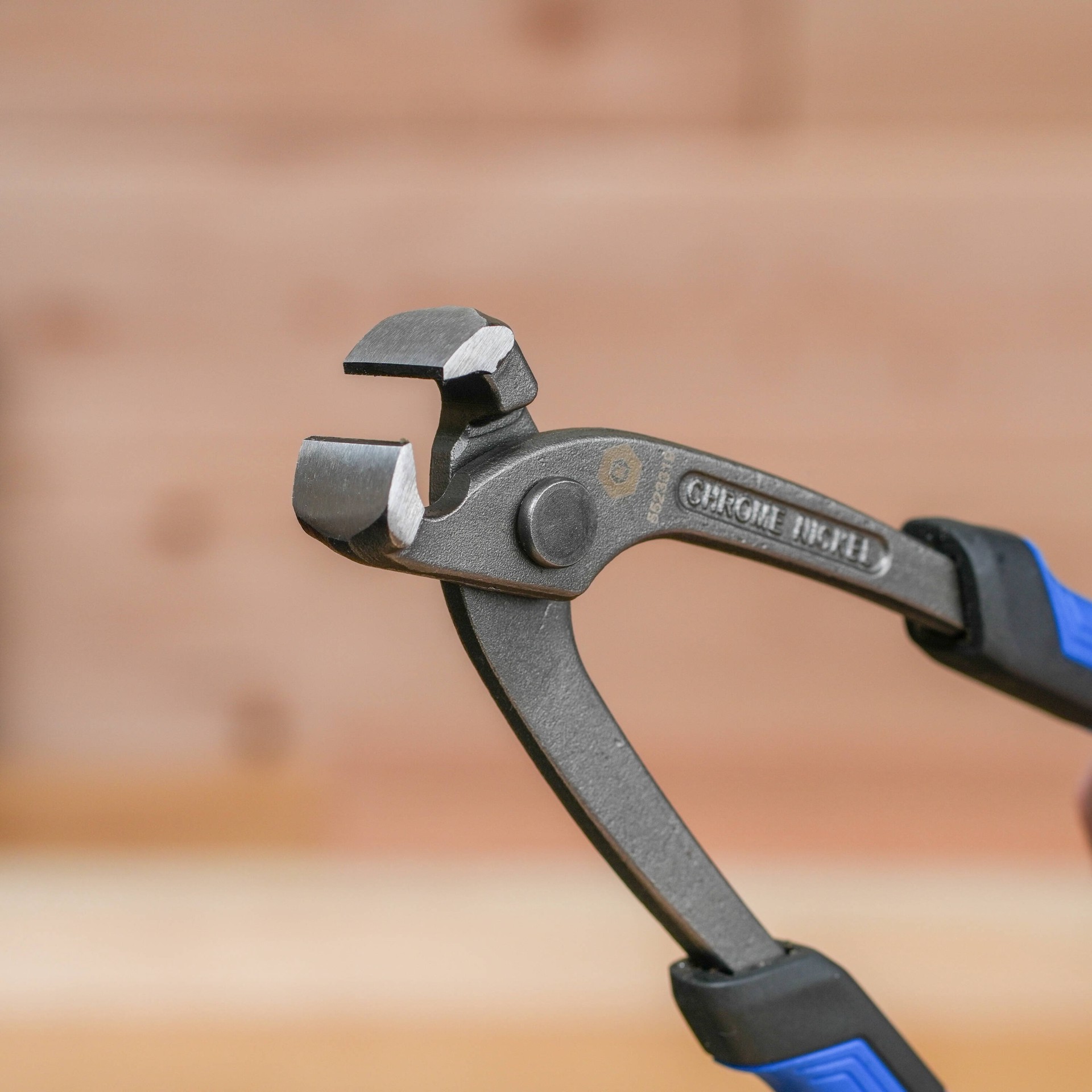 slide 4 of 5, Kobalt 10-in Cutting pliers, 1 ct