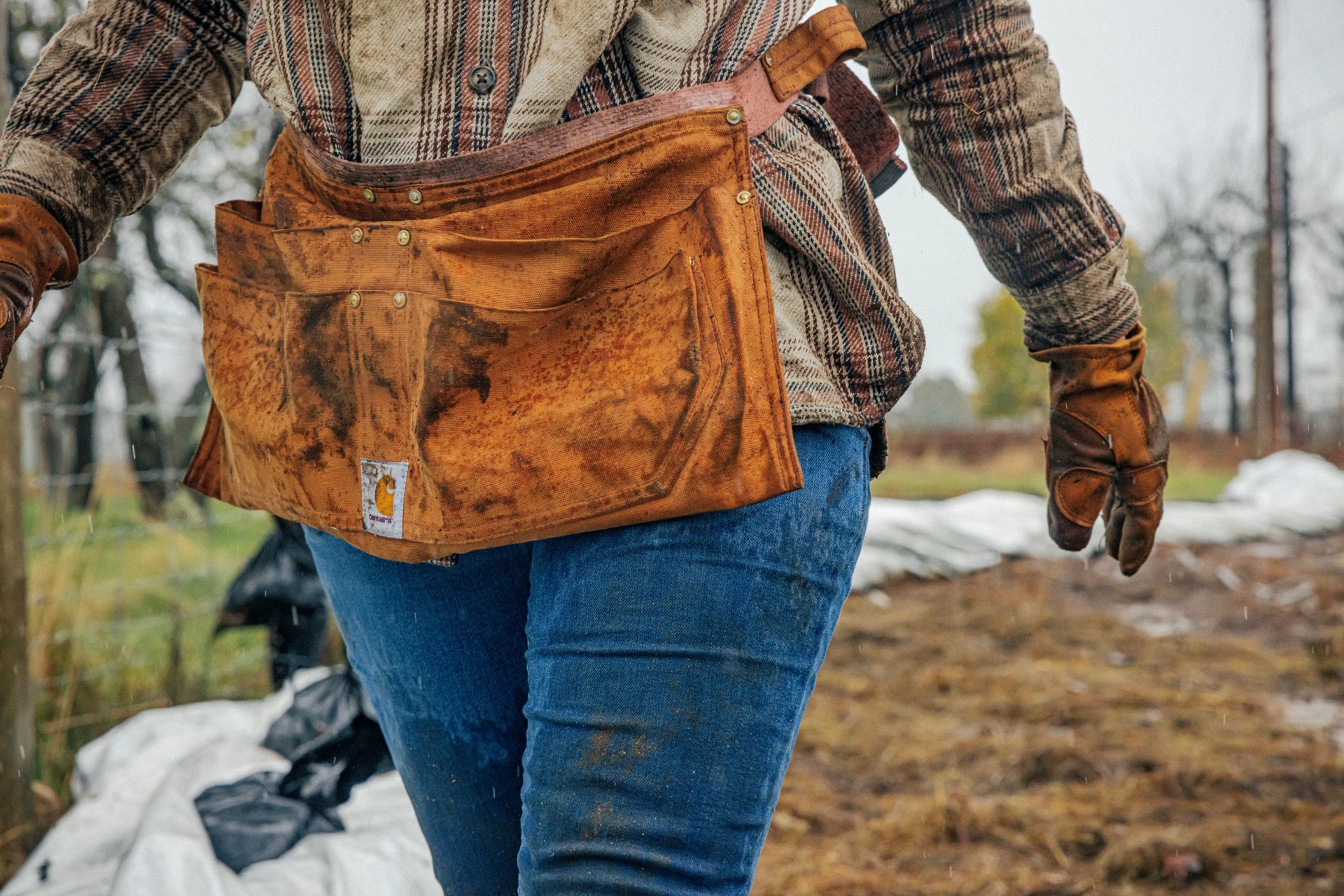 slide 6 of 6, Carhartt General construction Cotton Tool apron, 1 ct