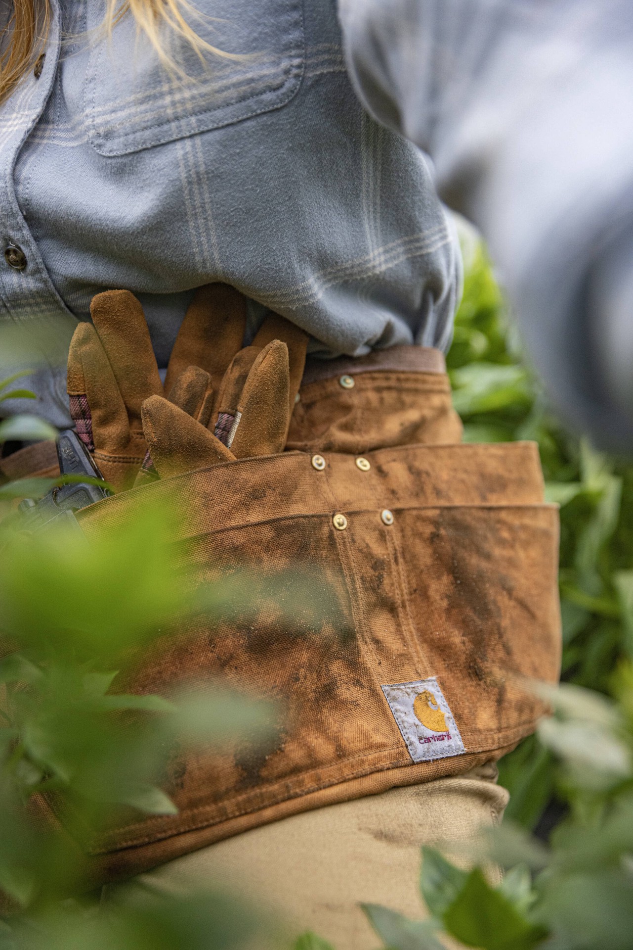 slide 3 of 6, Carhartt General construction Cotton Tool apron, 1 ct