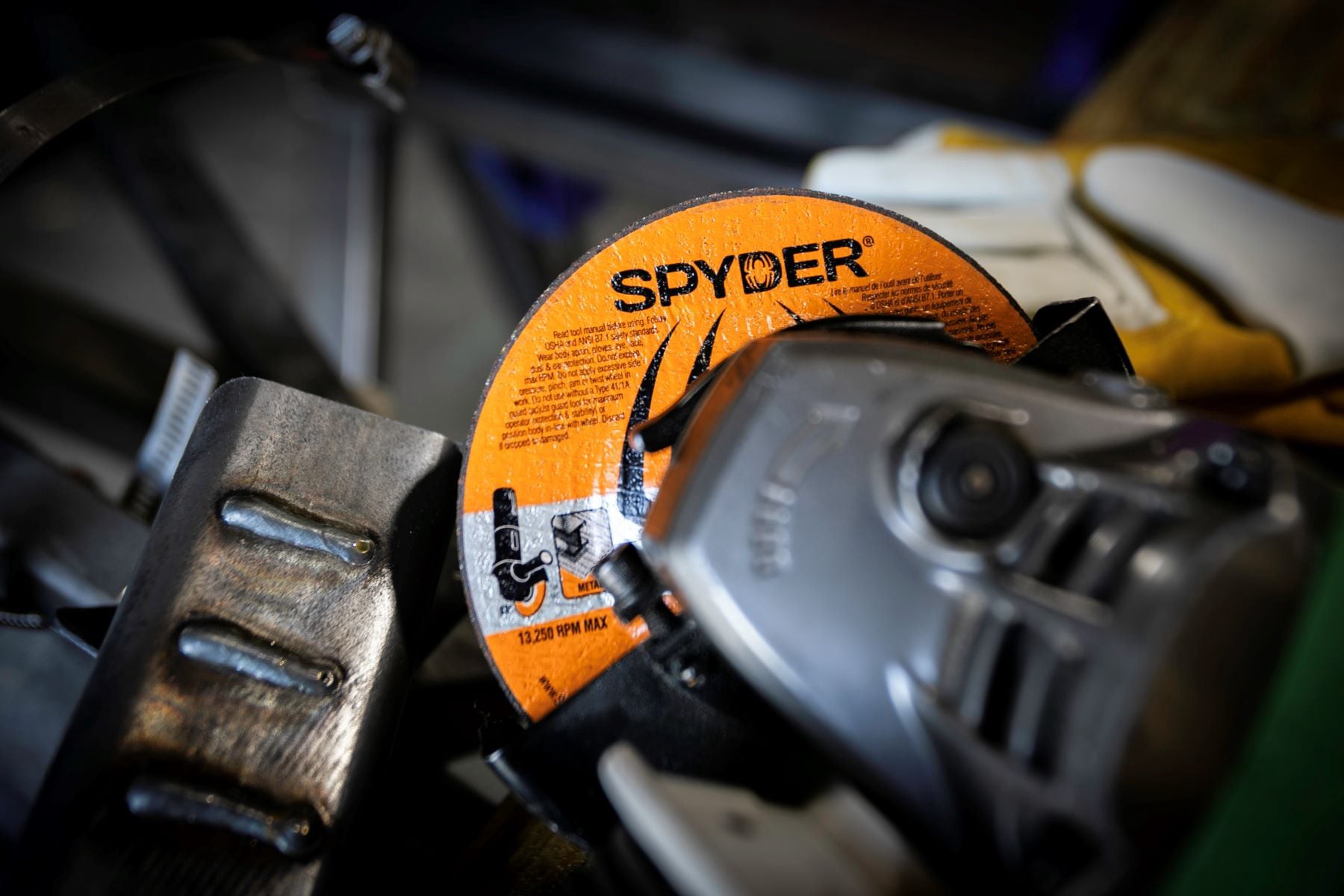 slide 5 of 6, Spyder Bite 4.5-in Ceramic Cut-off Wheel, 1 ct
