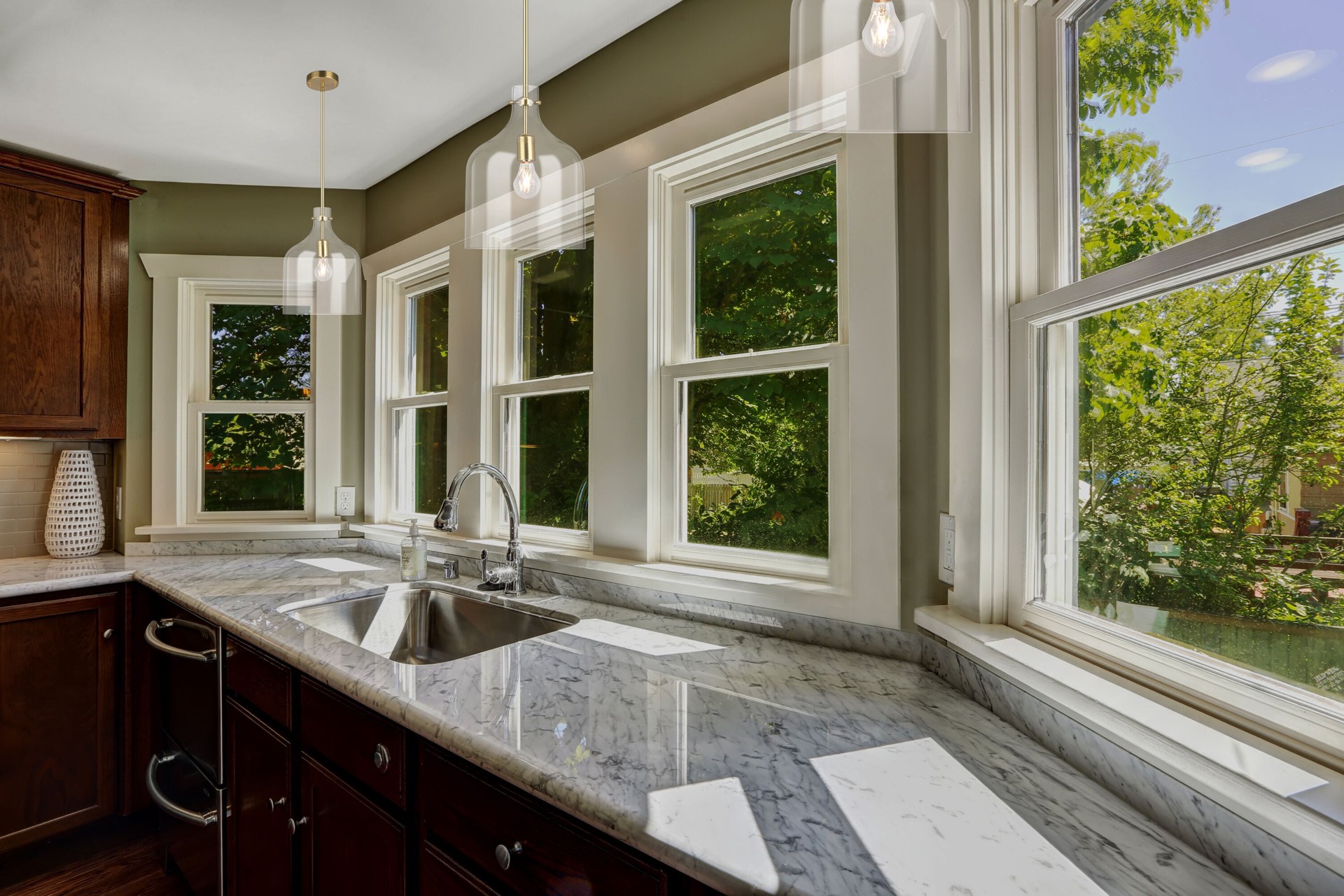 slide 4 of 6, allen + roth Kesteven 1 -Light Brushed gold Modern/contemporary Clear glass Jar Mini Hanging Pendant light, 1 ct