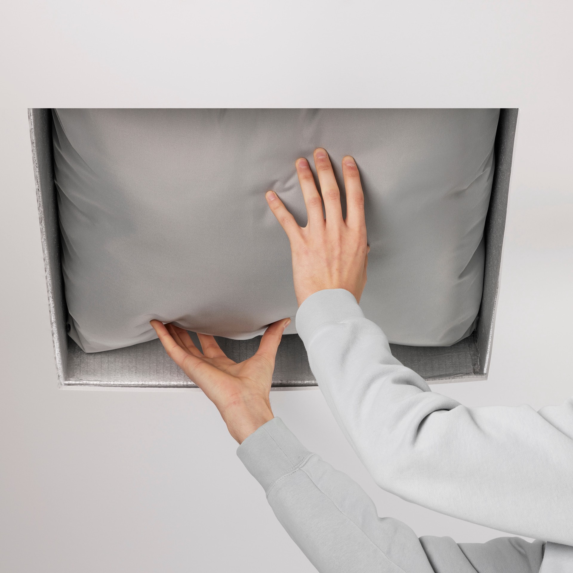 slide 3 of 6, RELIABILT 20-in x 20-in x 4-in Polyester Evaporative Cooler Duct insulating pillow, 1 ct