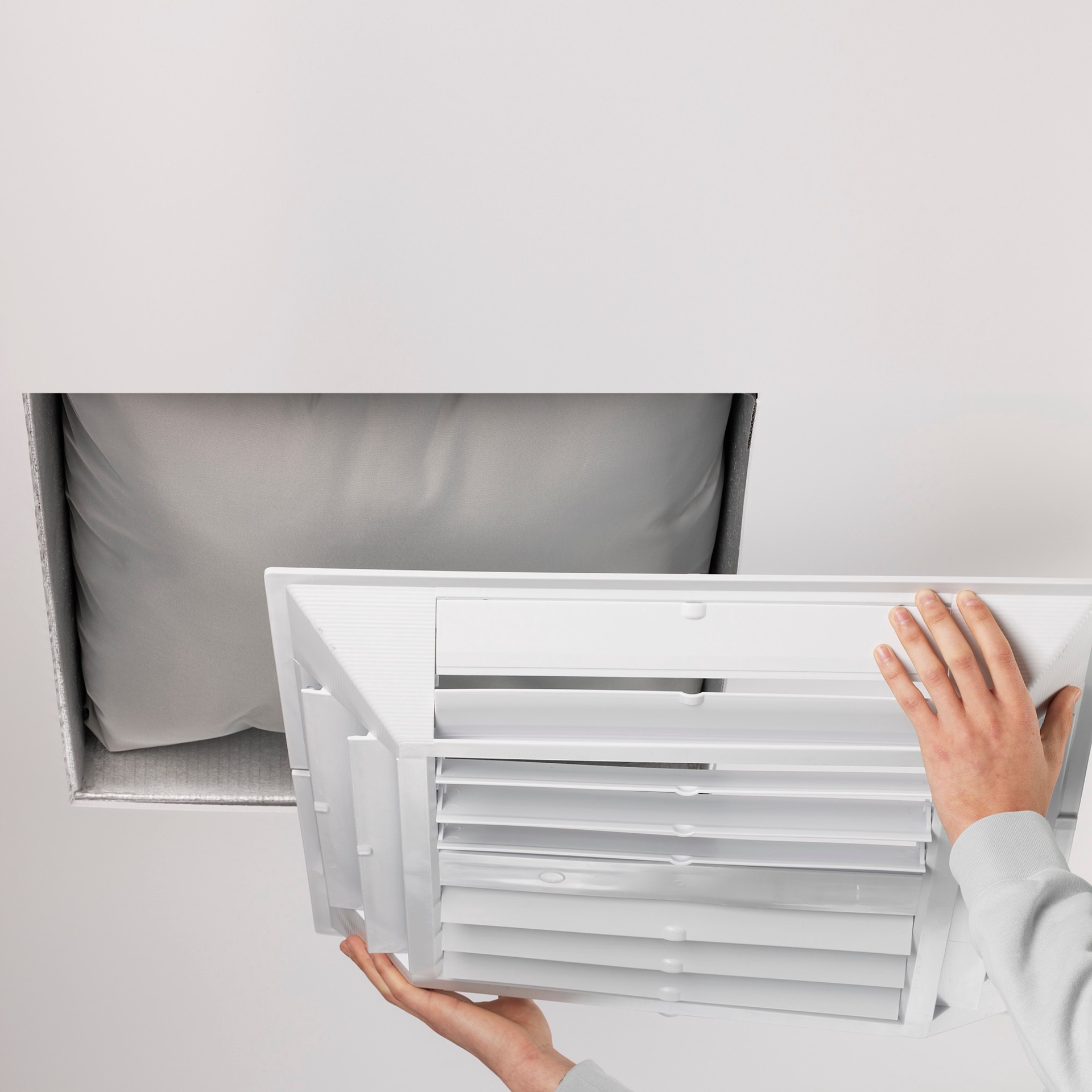 slide 5 of 6, RELIABILT 20-in x 20-in x 4-in Polyester Evaporative Cooler Duct insulating pillow, 1 ct