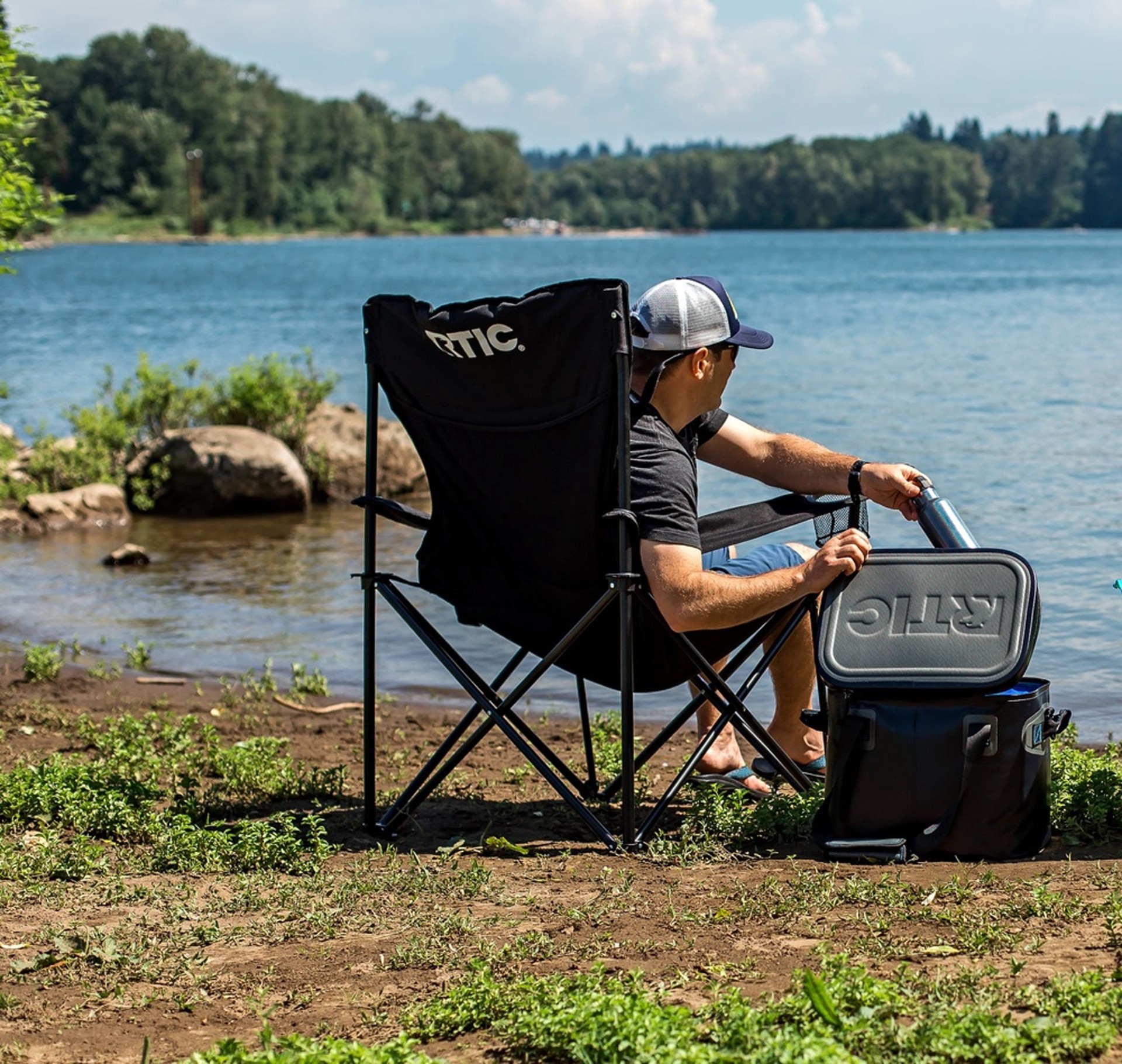 slide 6 of 6, RTIC Outdoors Ultra-Tough Soft Cooler Blue/Grey 30 Cans Soft Insulated Personal cooler, 1 ct
