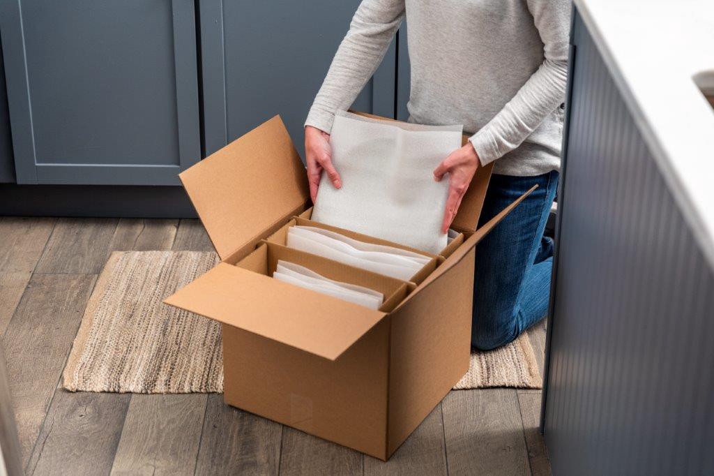 slide 4 of 6, Project Source 12-in x 16-in Dish packing kit, 1 ct