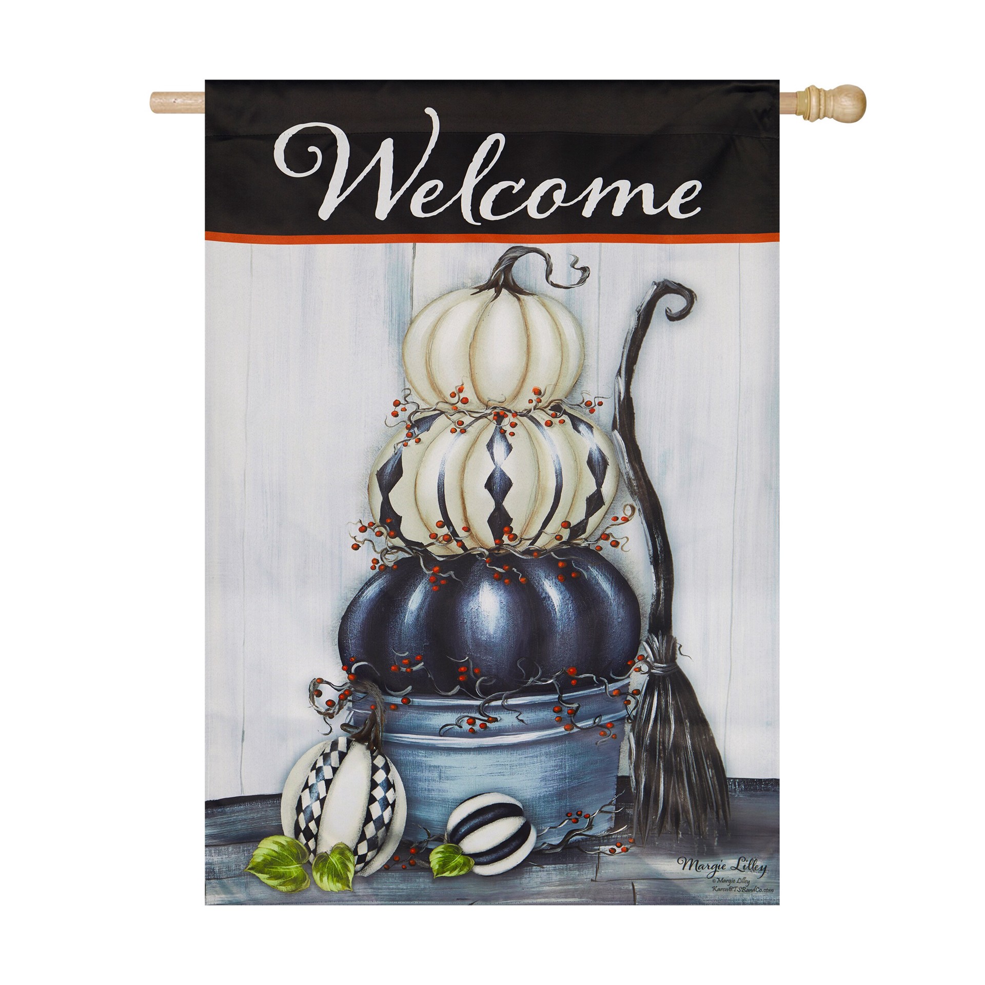 slide 2 of 6, Style Selections 2-ft W x 4-ft H Halloween House flag, 1 ct